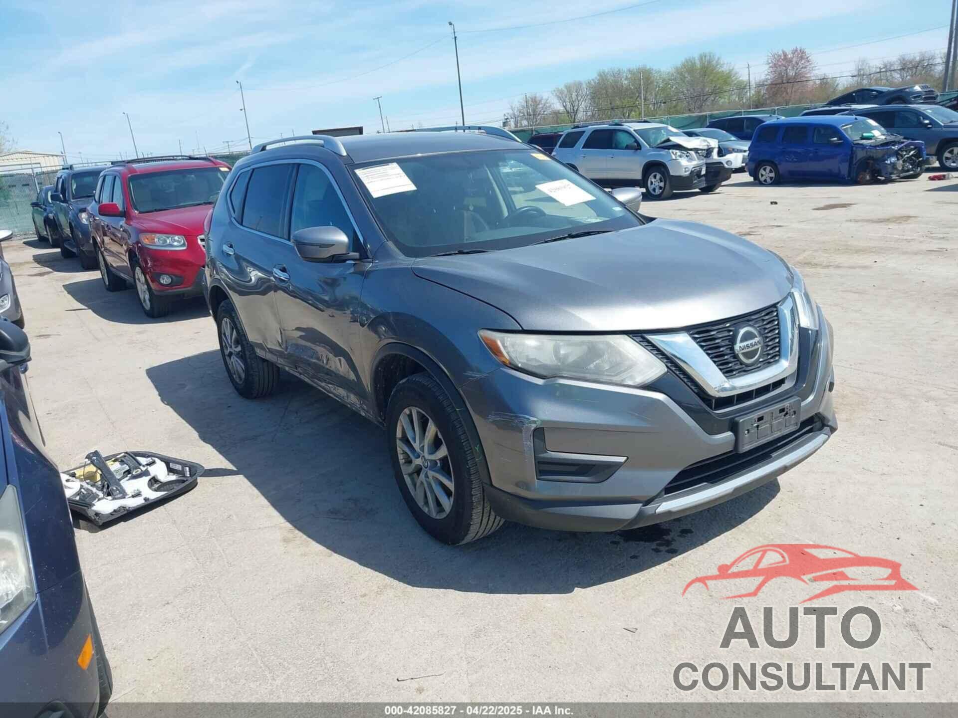 NISSAN ROGUE 2018 - KNMAT2MV6JP569246