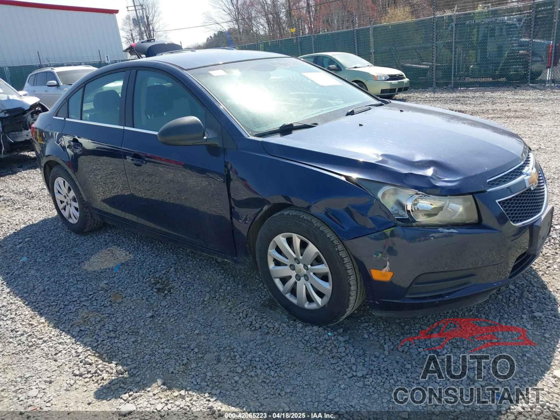 CHEVROLET CRUZE 2011 - 1G1PD5SH0B7149448