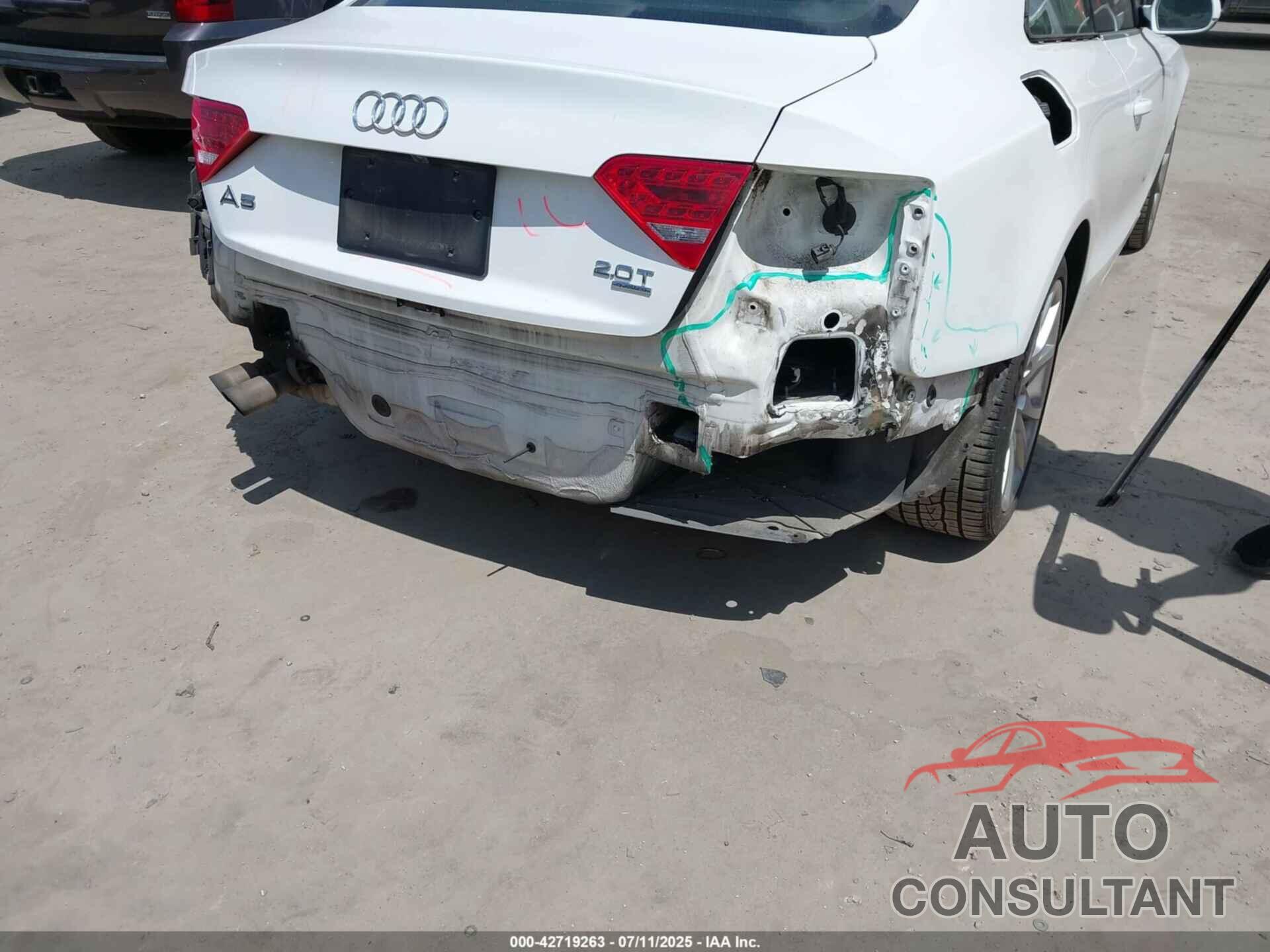 AUDI A5 2012 - WAULFAFR8CA005112