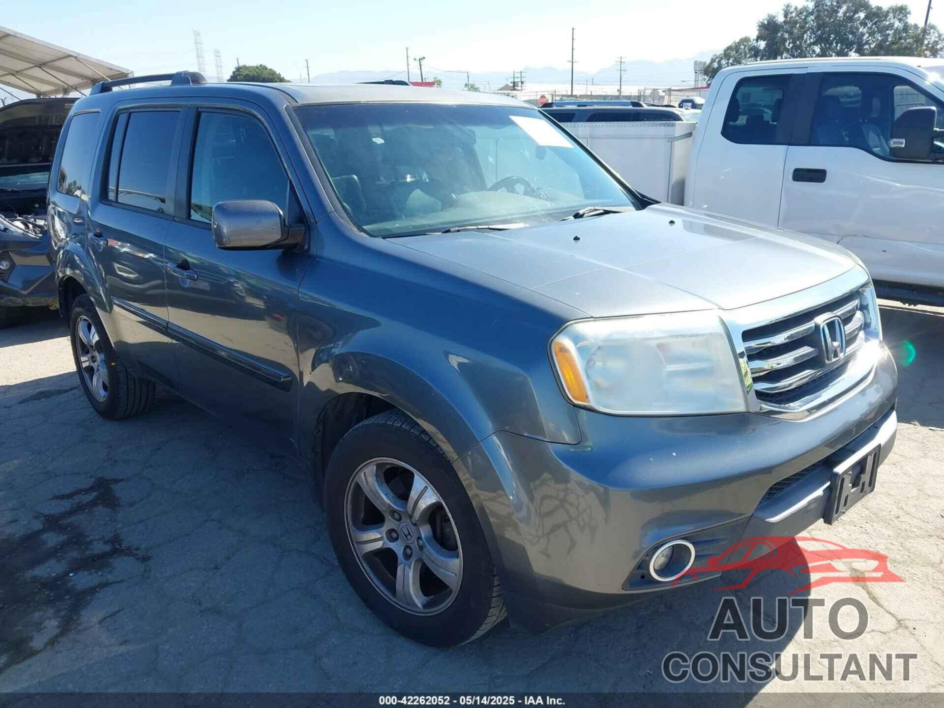 HONDA PILOT 2012 - 5FNYF4H65CB025385