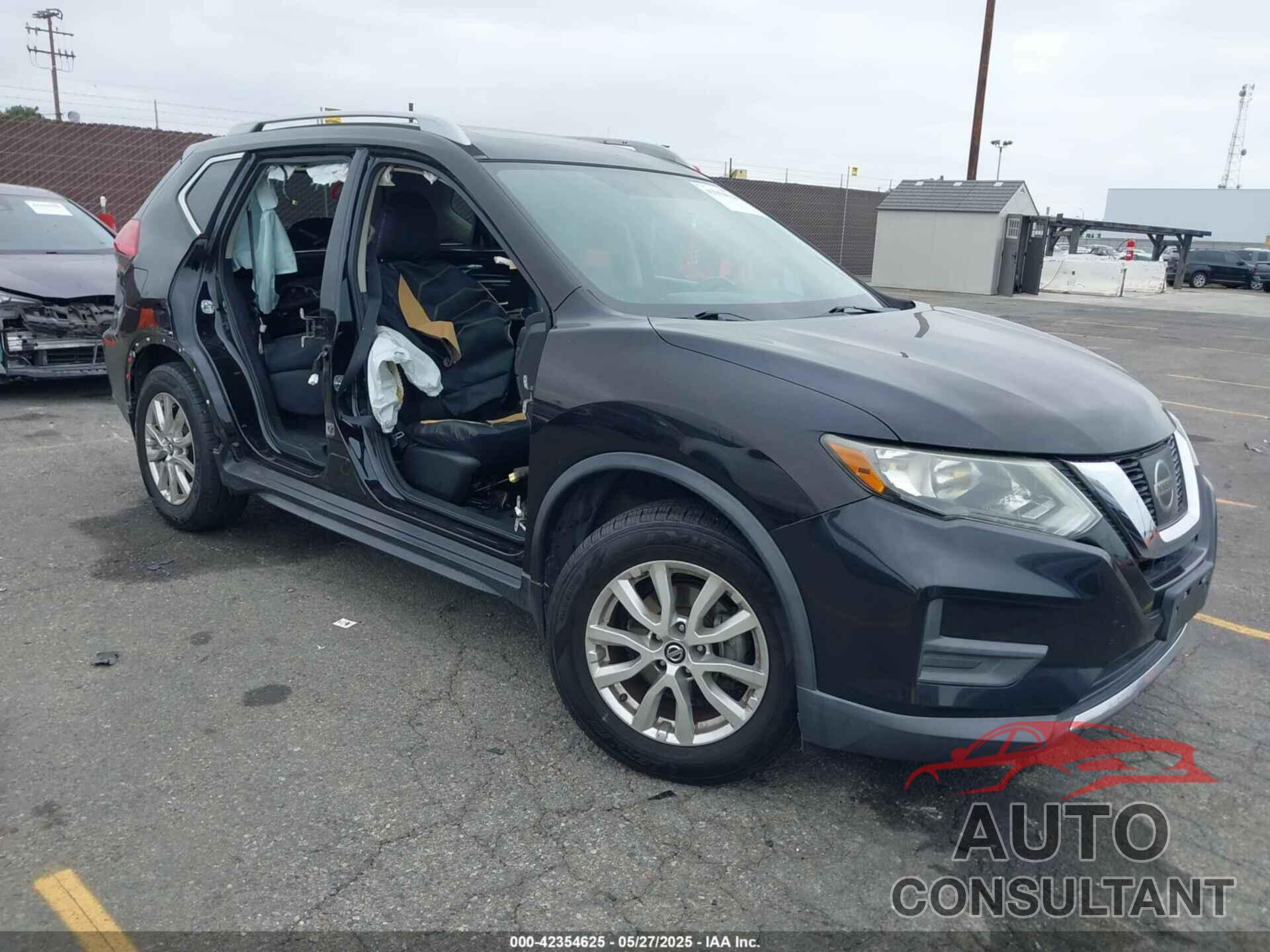 NISSAN ROGUE 2017 - 5N1AT2MT8HC834146