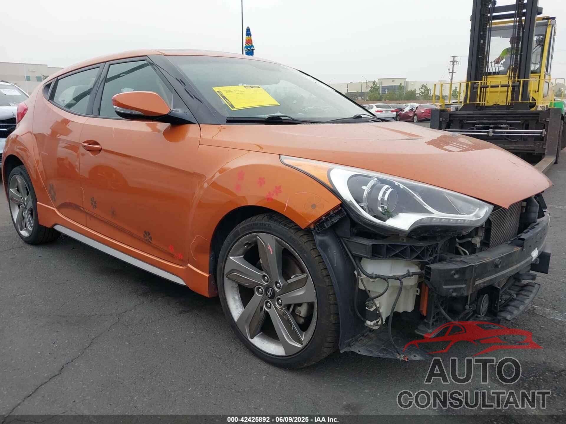 HYUNDAI VELOSTER 2013 - KMHTC6AE1DU128016