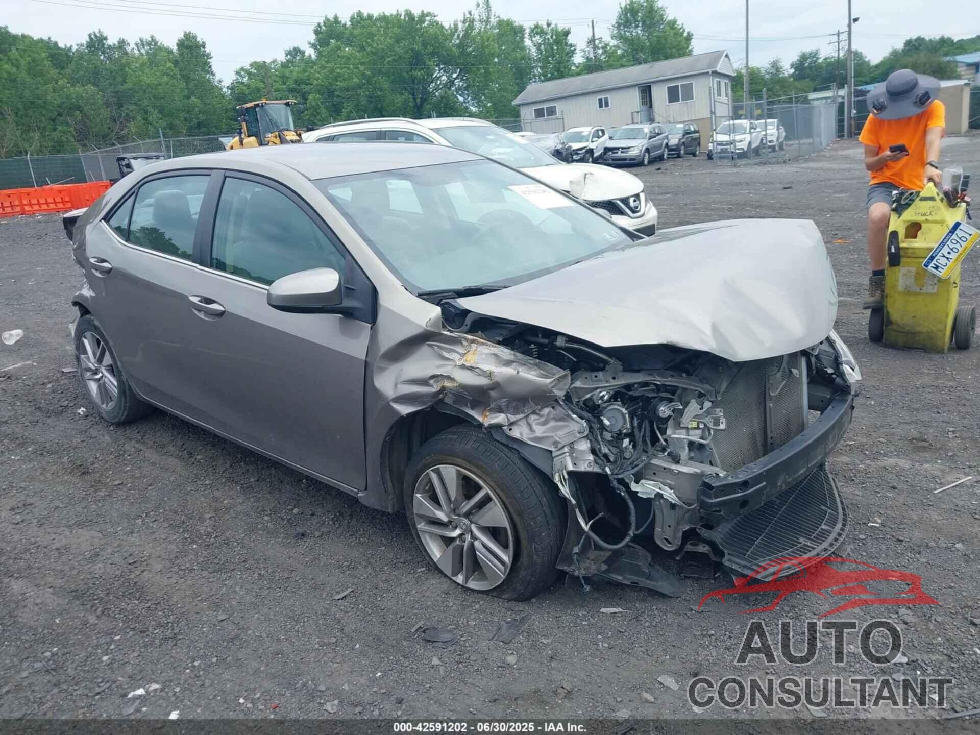 TOYOTA COROLLA 2014 - 2T1BPRHE9EC177393