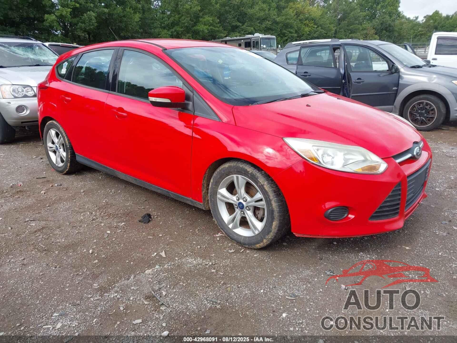 FORD FOCUS 2014 - 1FADP3K24EL107125