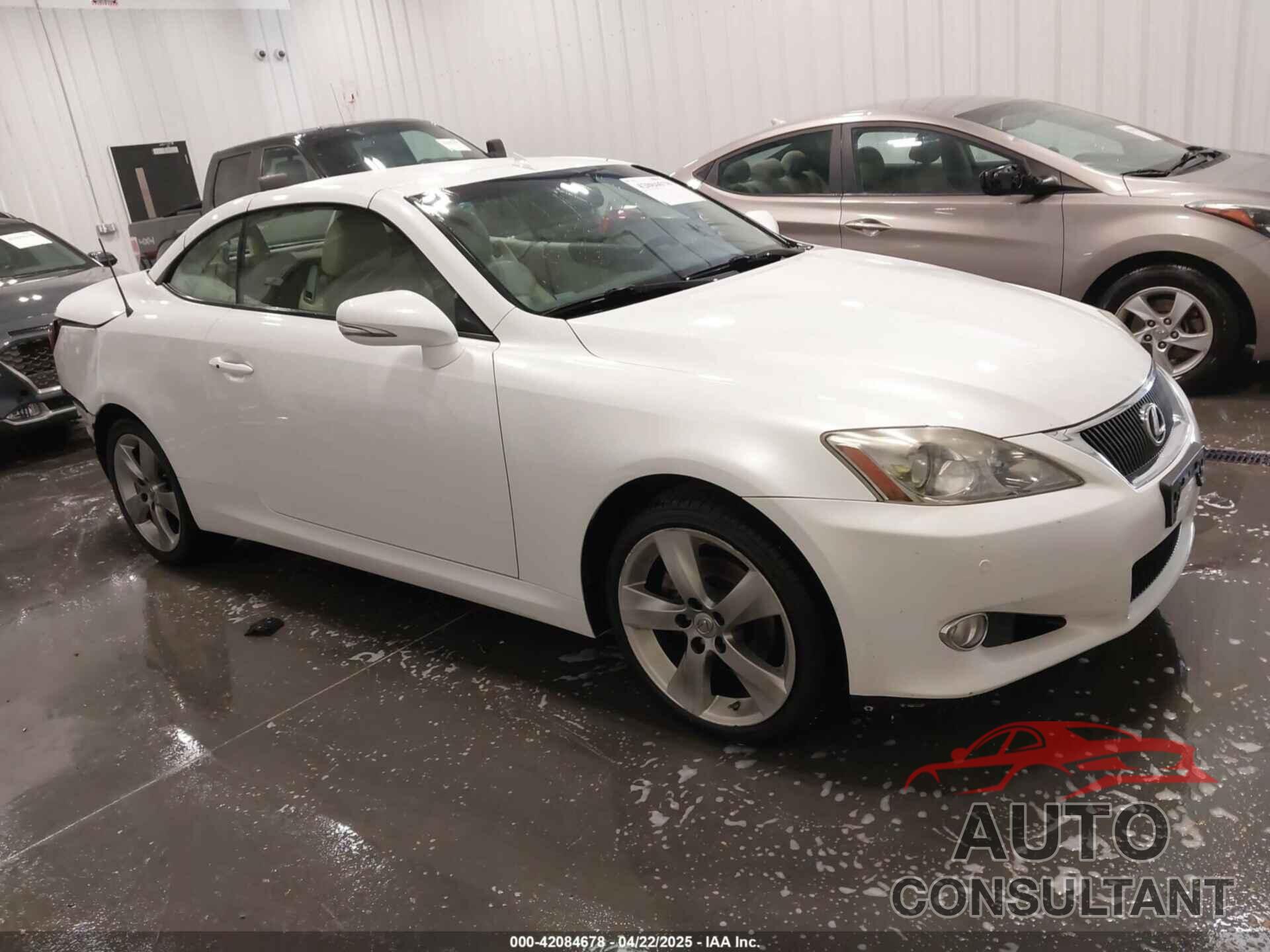 LEXUS IS 250C 2010 - JTHFF2C20A2513920