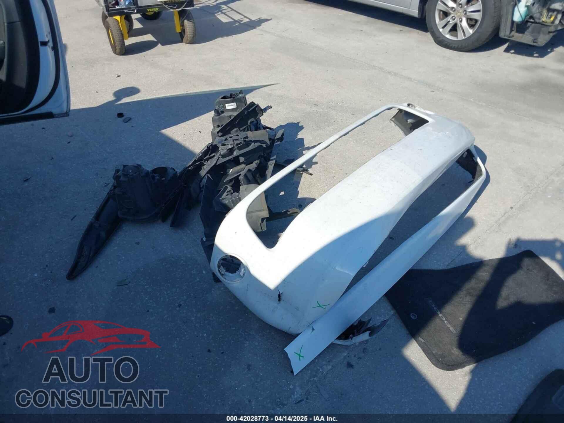 DODGE CHALLENGER 2015 - 2C3CDZAG4FH739754