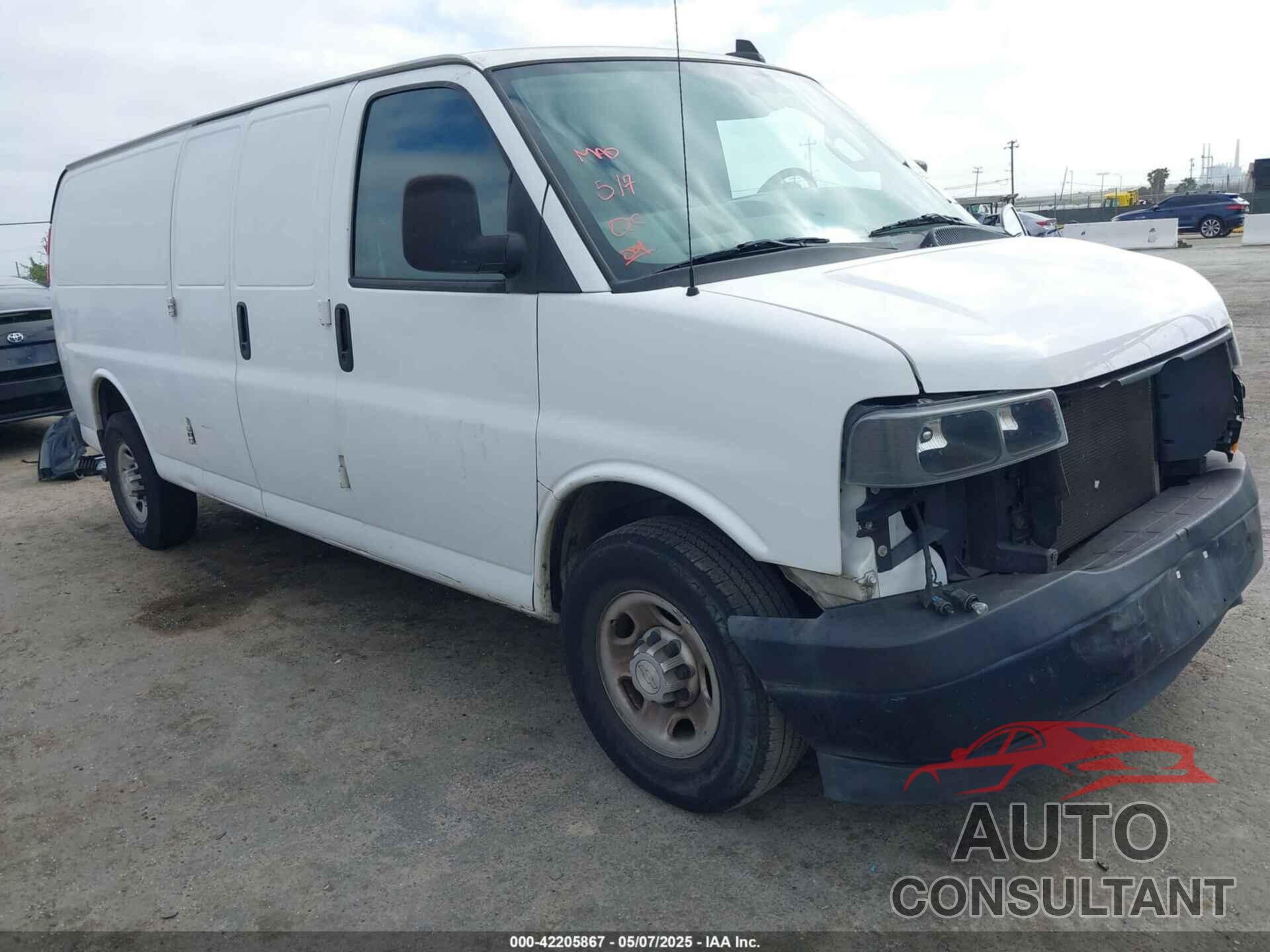 CHEVROLET EXPRESS 2500 2019 - 1GCWGBFP4K1183082