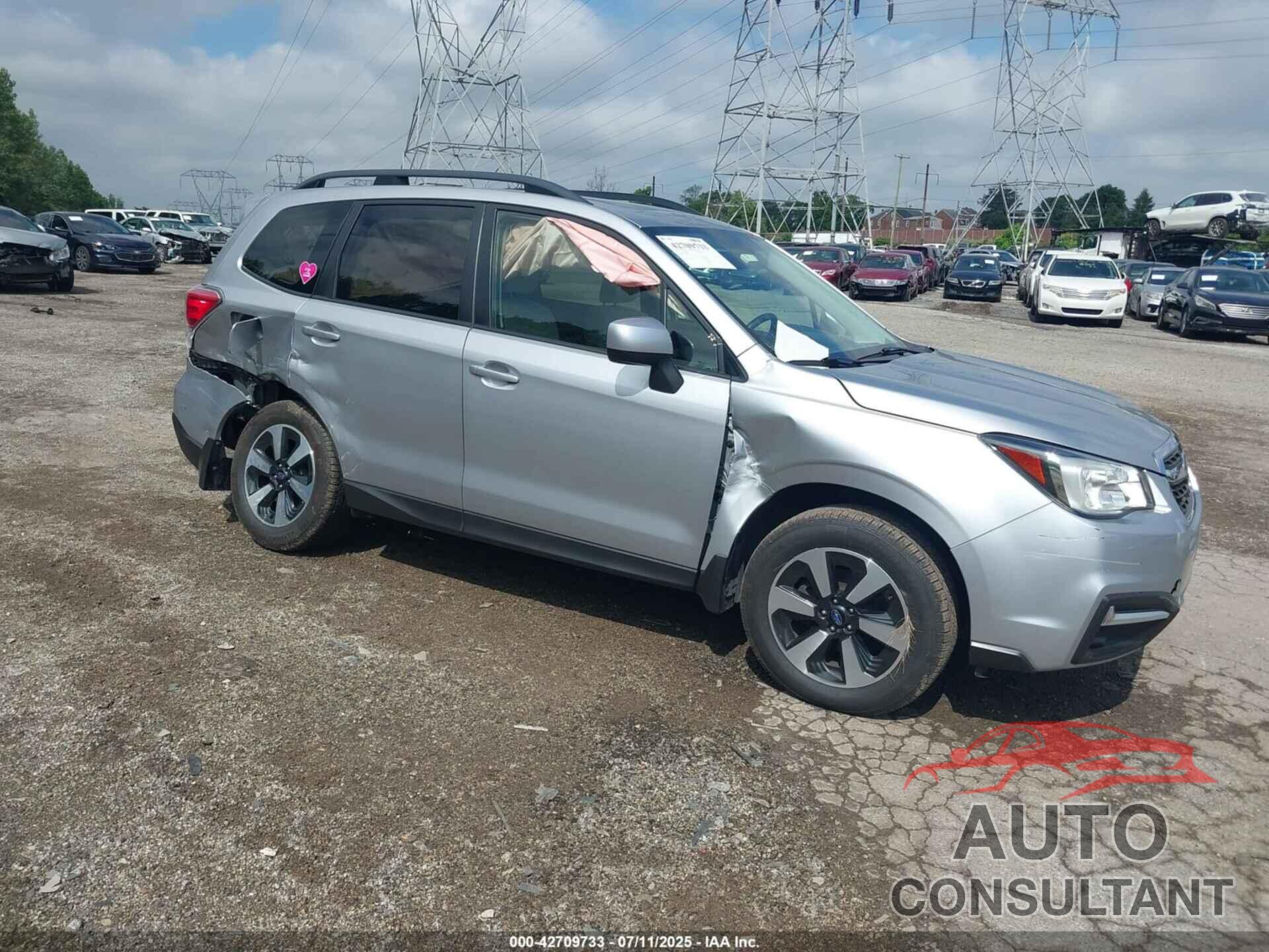 SUBARU FORESTER 2018 - JF2SJAEC8JH595957