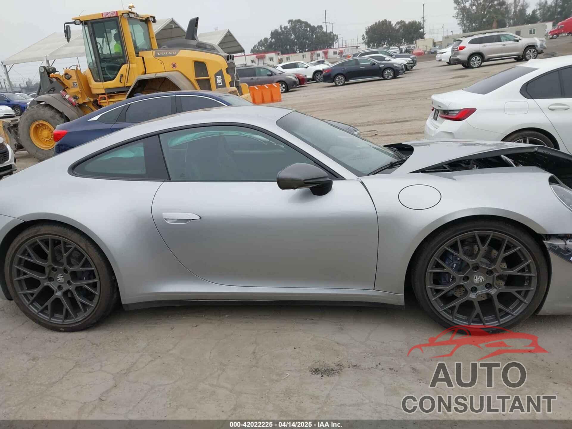 PORSCHE 911 2023 - WP0AA2A93PS206048