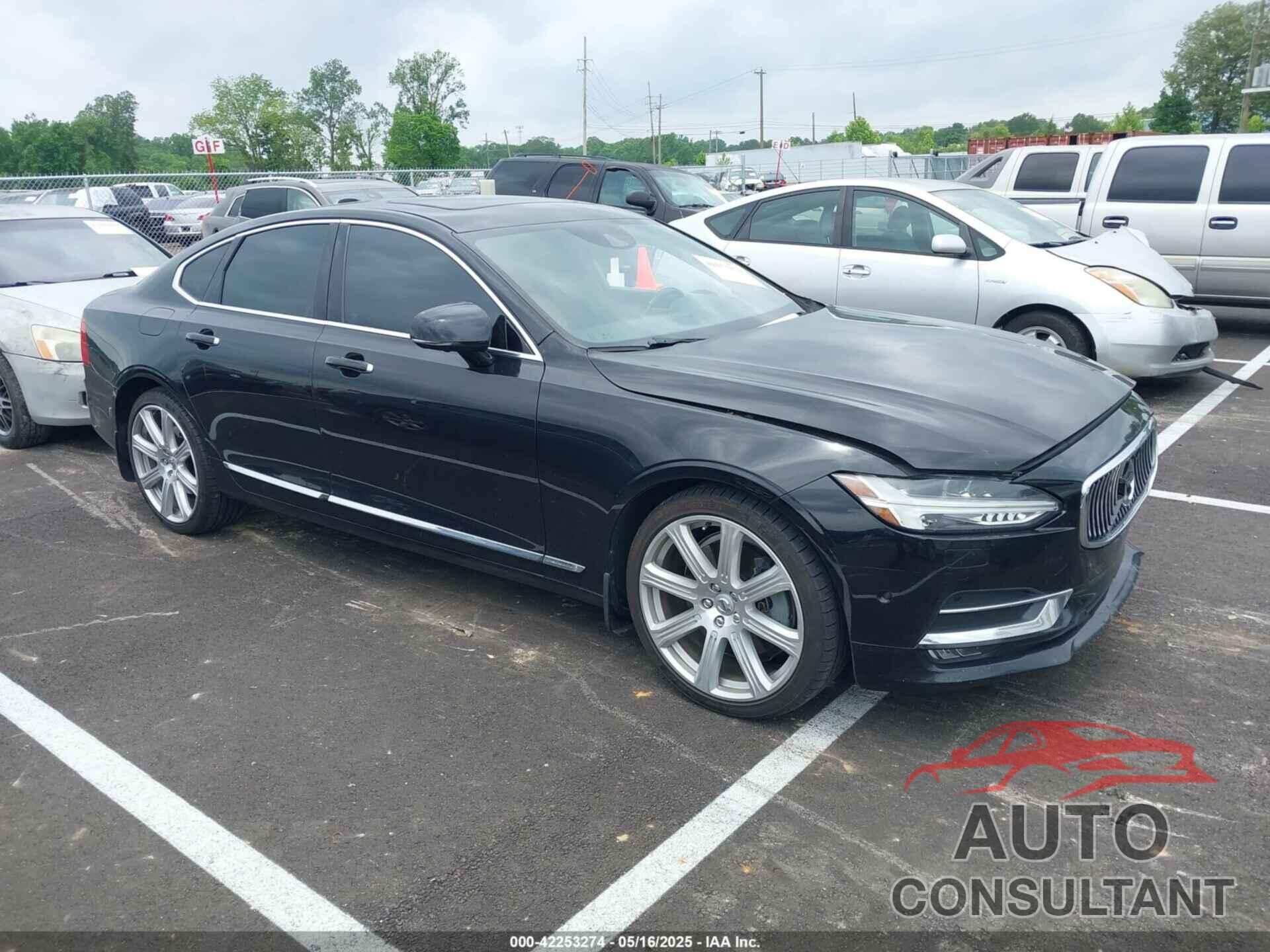 VOLVO S90 2017 - YV1A22ML6H1001569