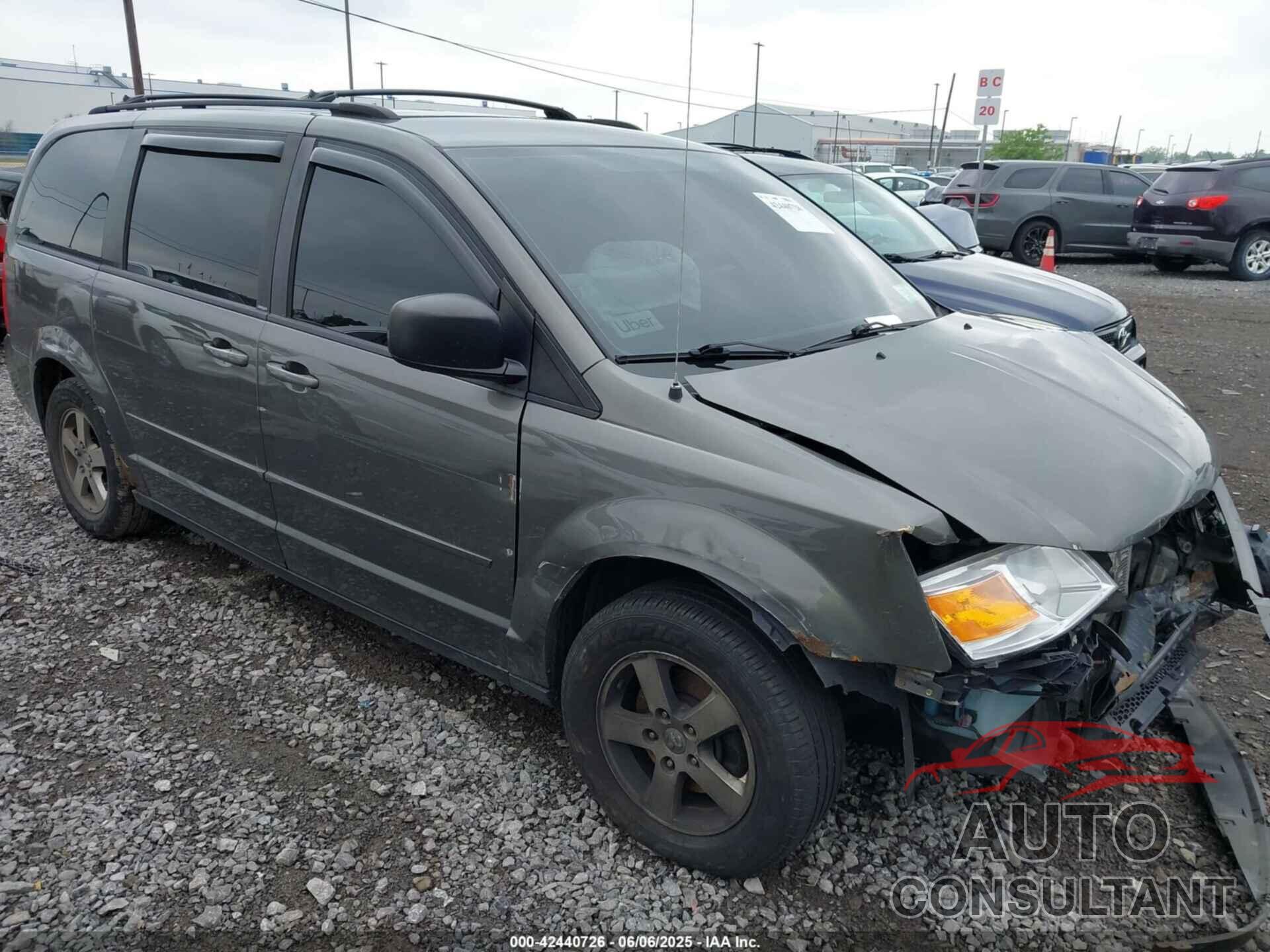 DODGE GRAND CARAVAN 2010 - 2D4RN4DE2AR284294