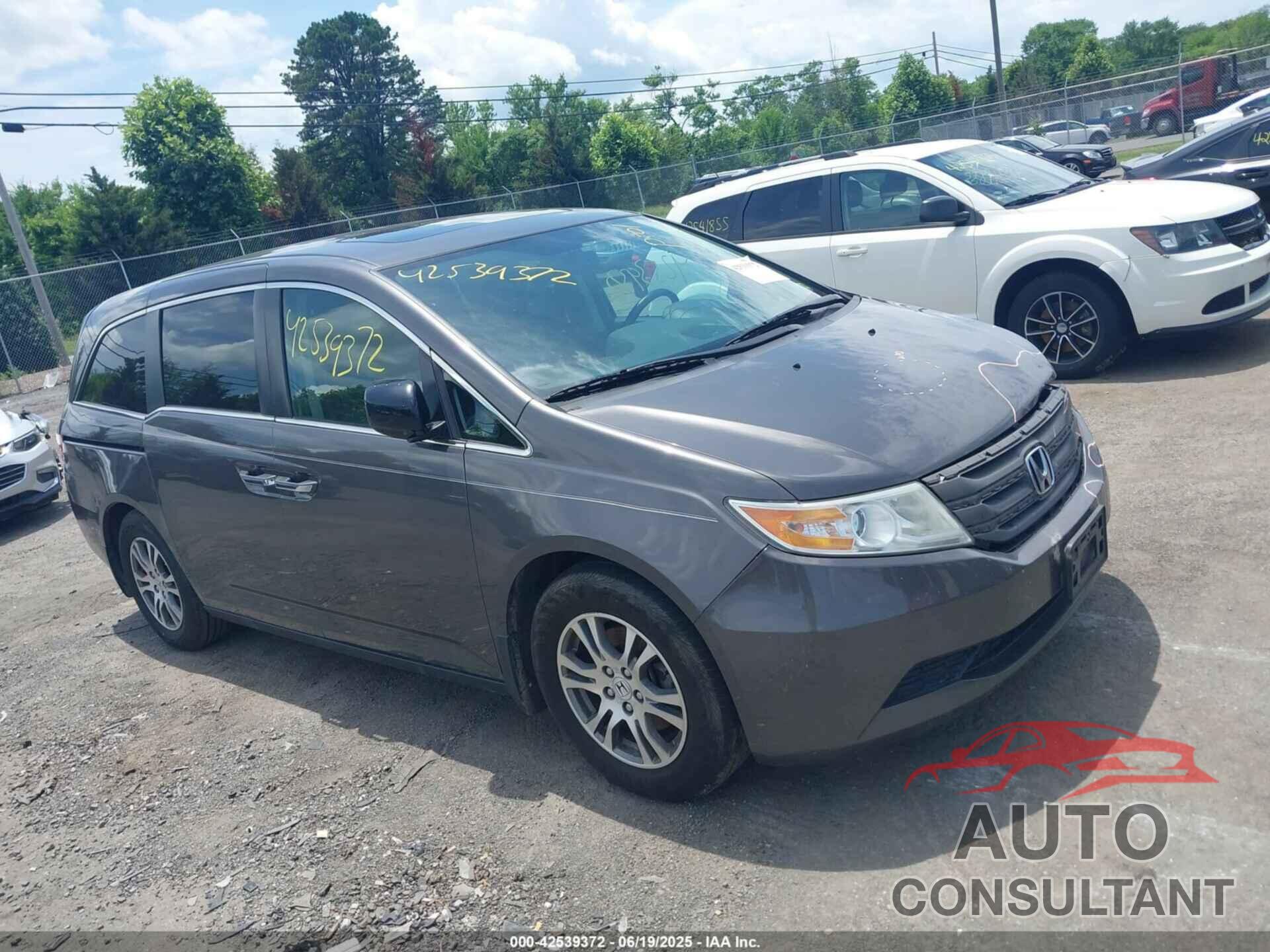 HONDA ODYSSEY 2013 - 5FNRL5H68DB072933