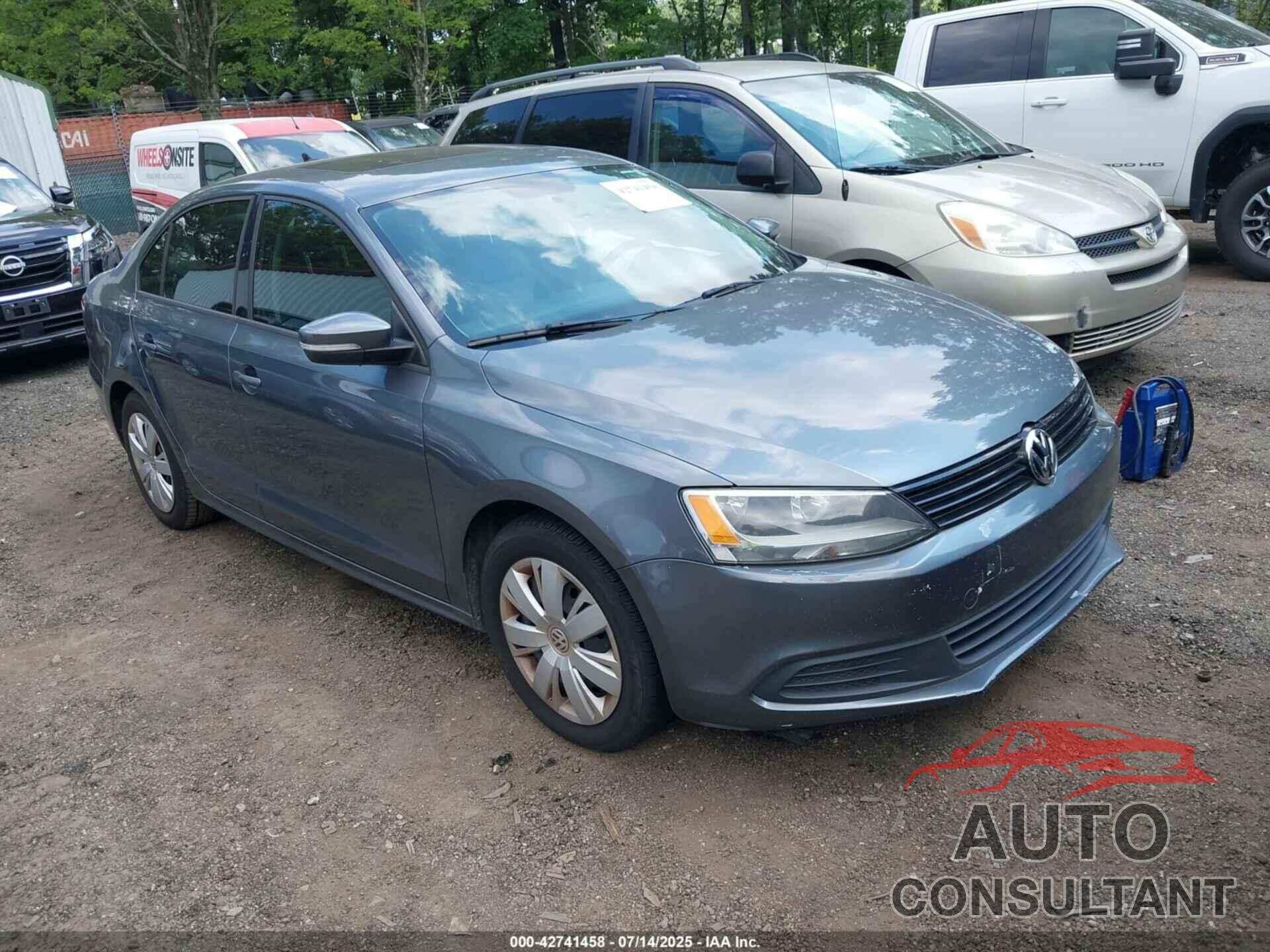 VOLKSWAGEN JETTA 2014 - 3VWD17AJXEM271910