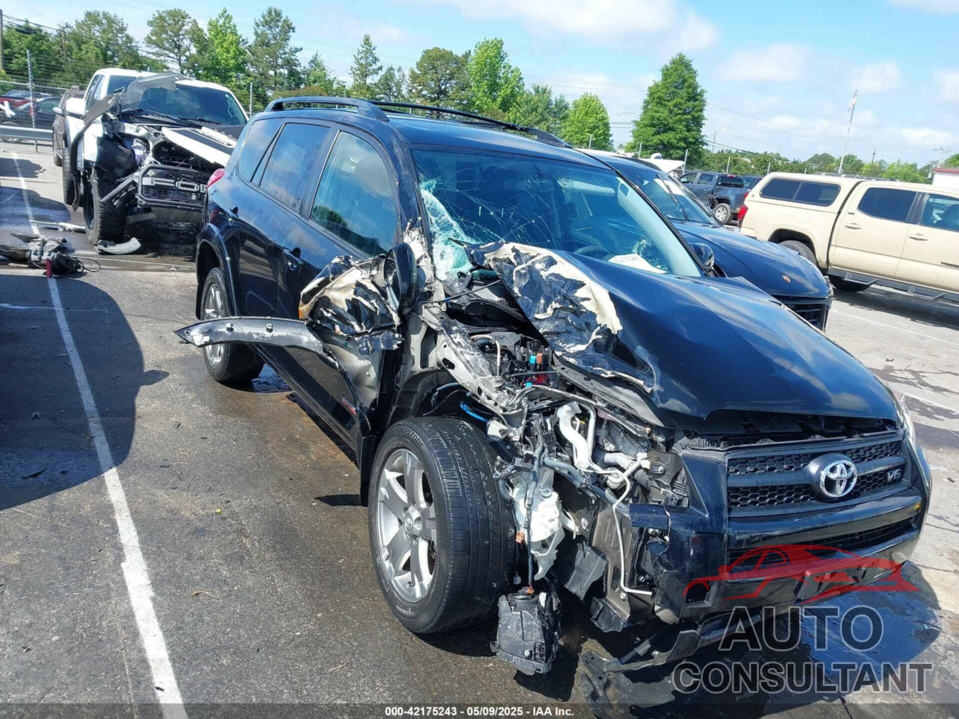 TOYOTA RAV4 2012 - JTMRK4DV2C5106651