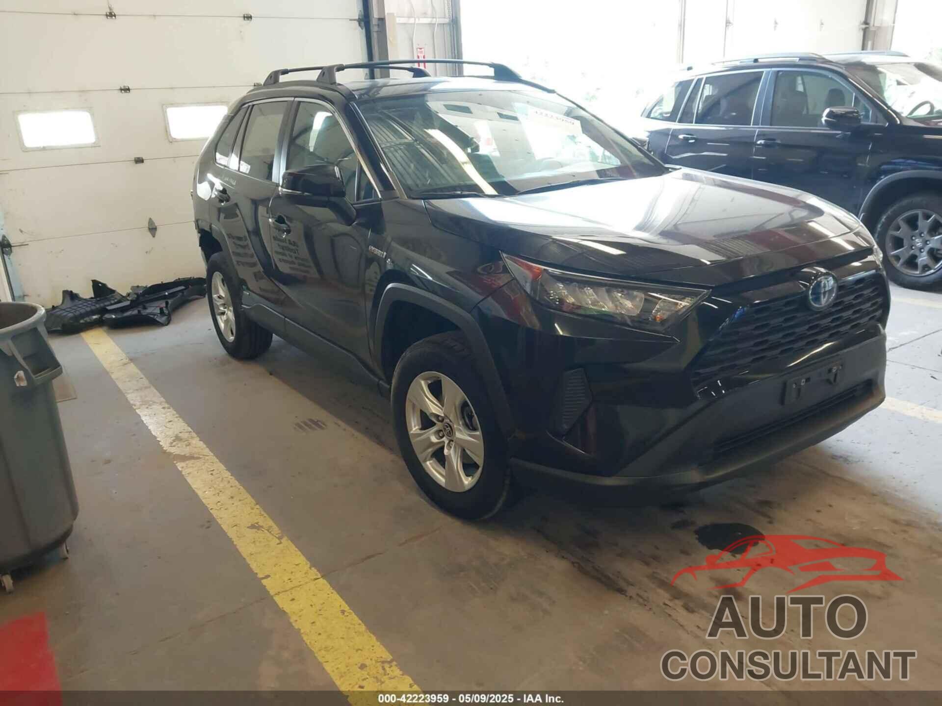 TOYOTA RAV4 HYBRID 2021 - 2T3M6RFV8MW011627