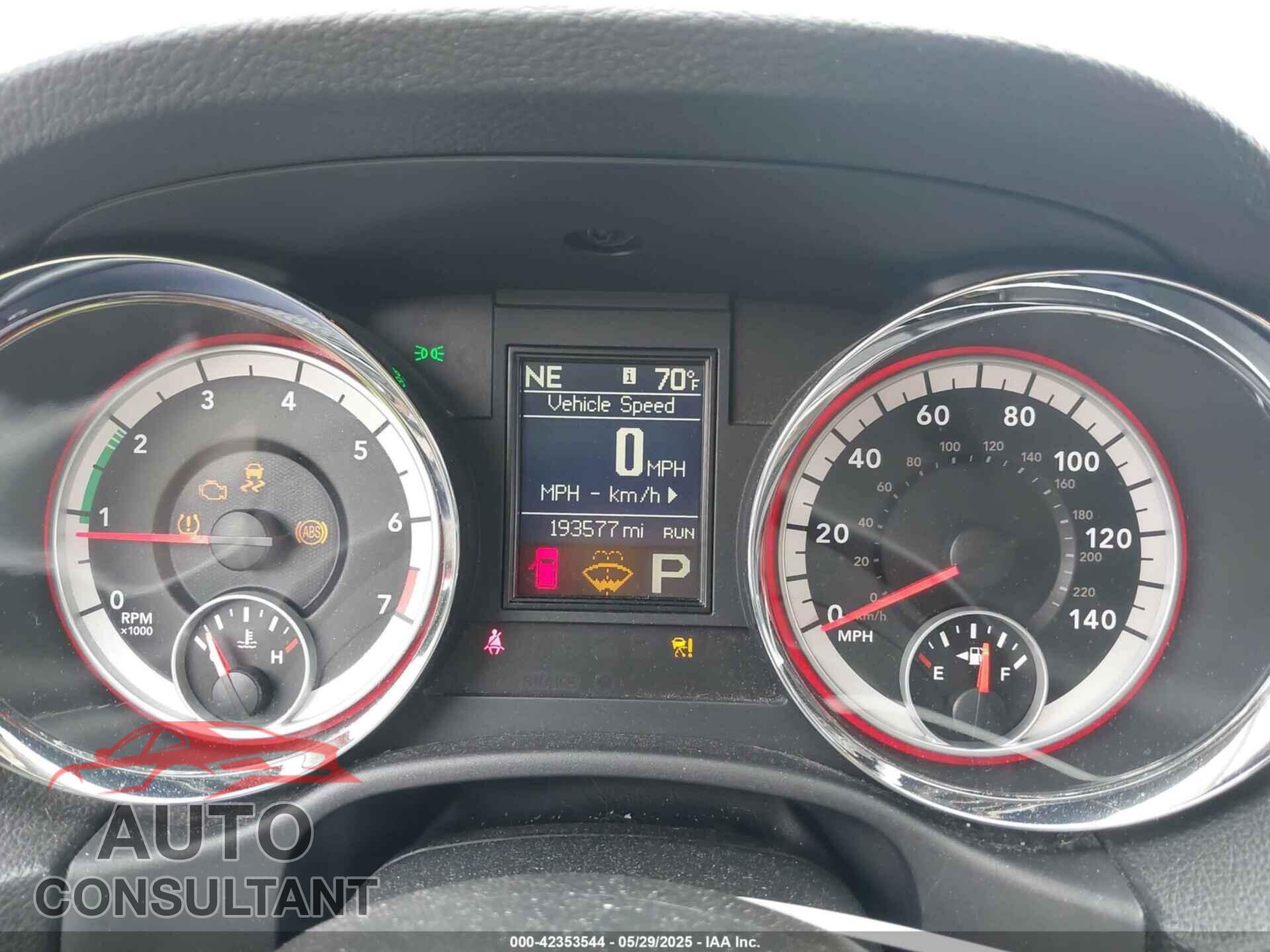 DODGE DURANGO 2011 - 1D4RD4GG2BC598294