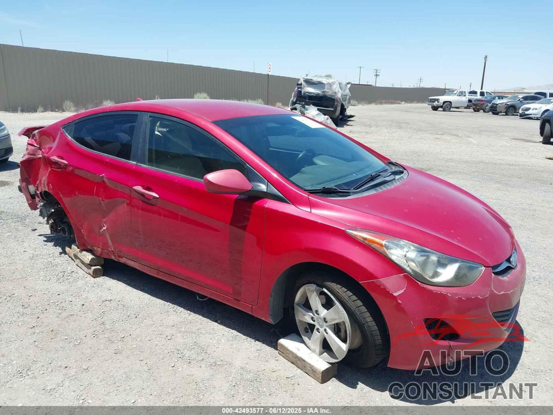 HYUNDAI ELANTRA 2013 - KMHDH4AE5DU972070