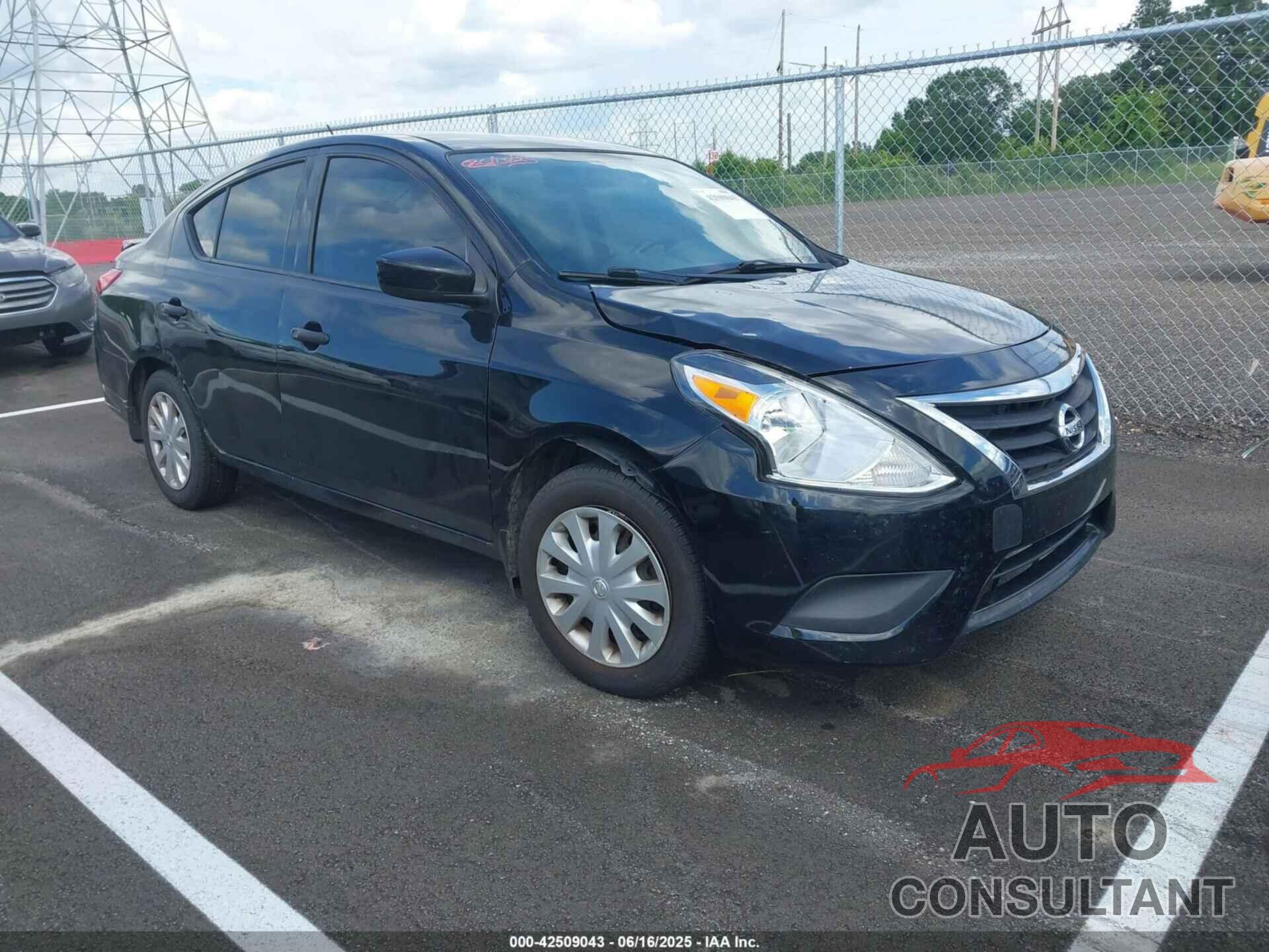 NISSAN VERSA 2017 - 3N1CN7AP1HL863281