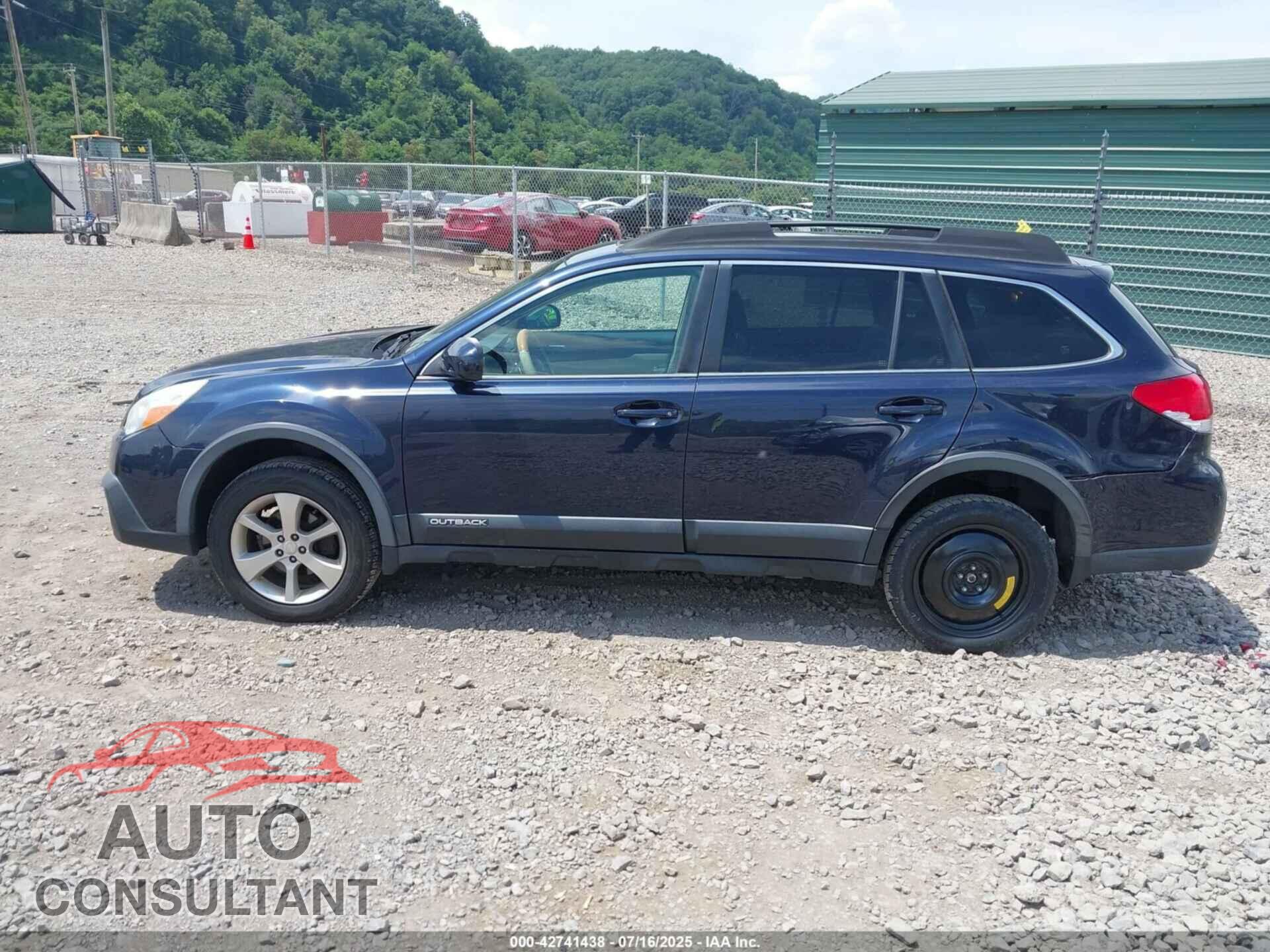 SUBARU OUTBACK 2014 - 4S4BRBLC9E3277053