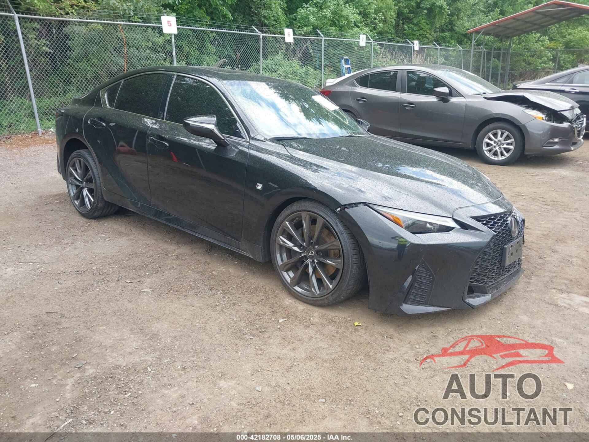 LEXUS IS 350 2021 - JTHGZ1E28M5021030