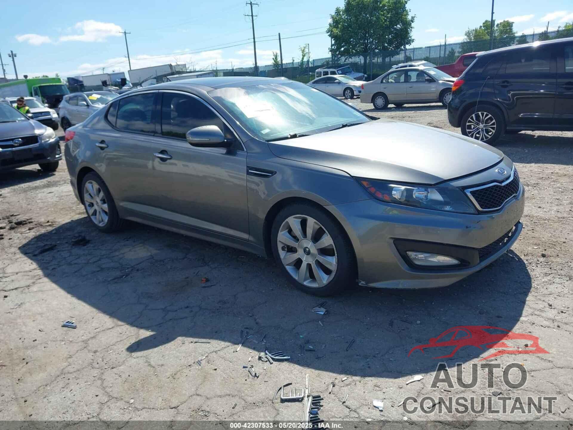 KIA OPTIMA 2012 - 5XXGR4A6XCG007300