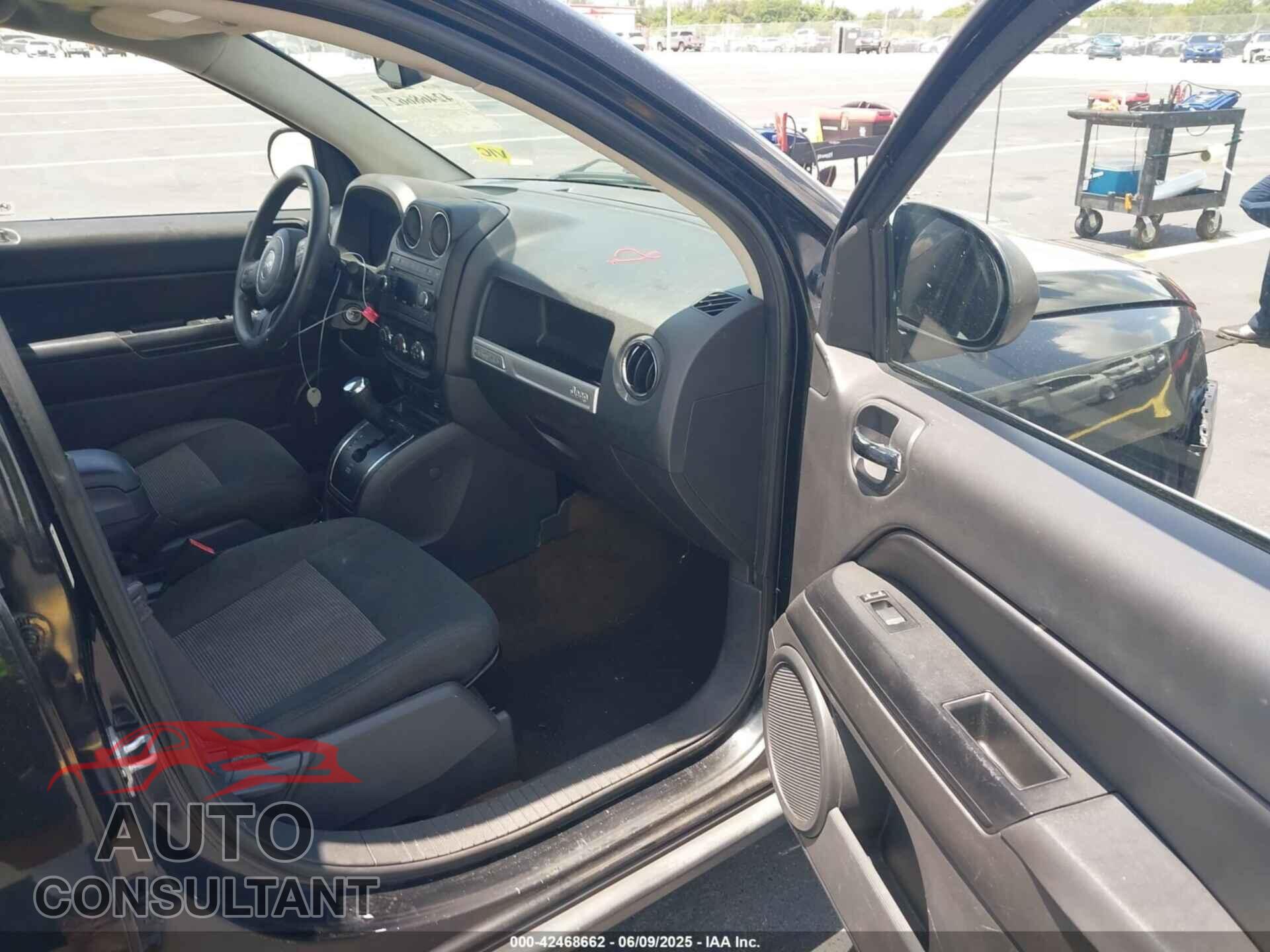 JEEP COMPASS 2014 - 1C4NJCBA1ED694739