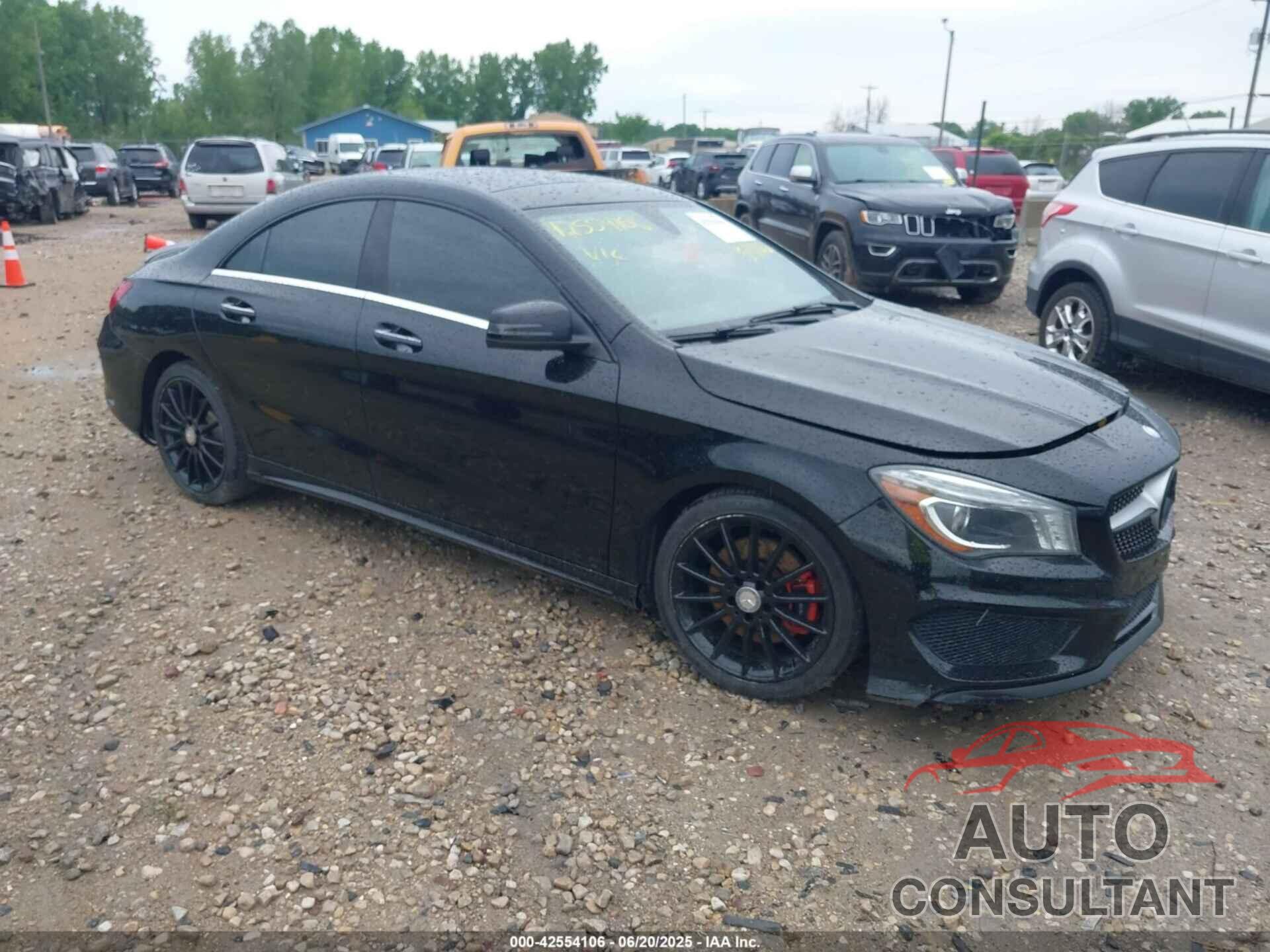 MERCEDES-BENZ CLA 250 2015 - WDDSJ4GB5FN191257