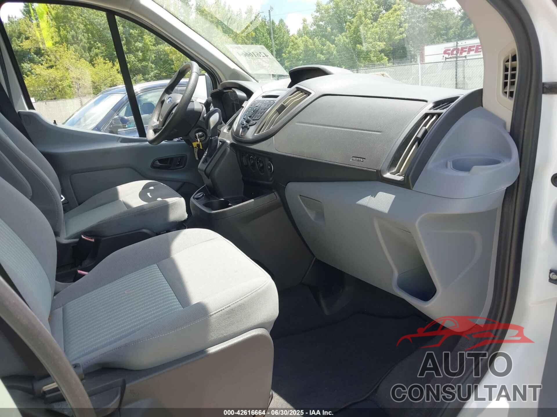 FORD TRANSIT-350 2017 - 1FBZX2ZM7HKB07622