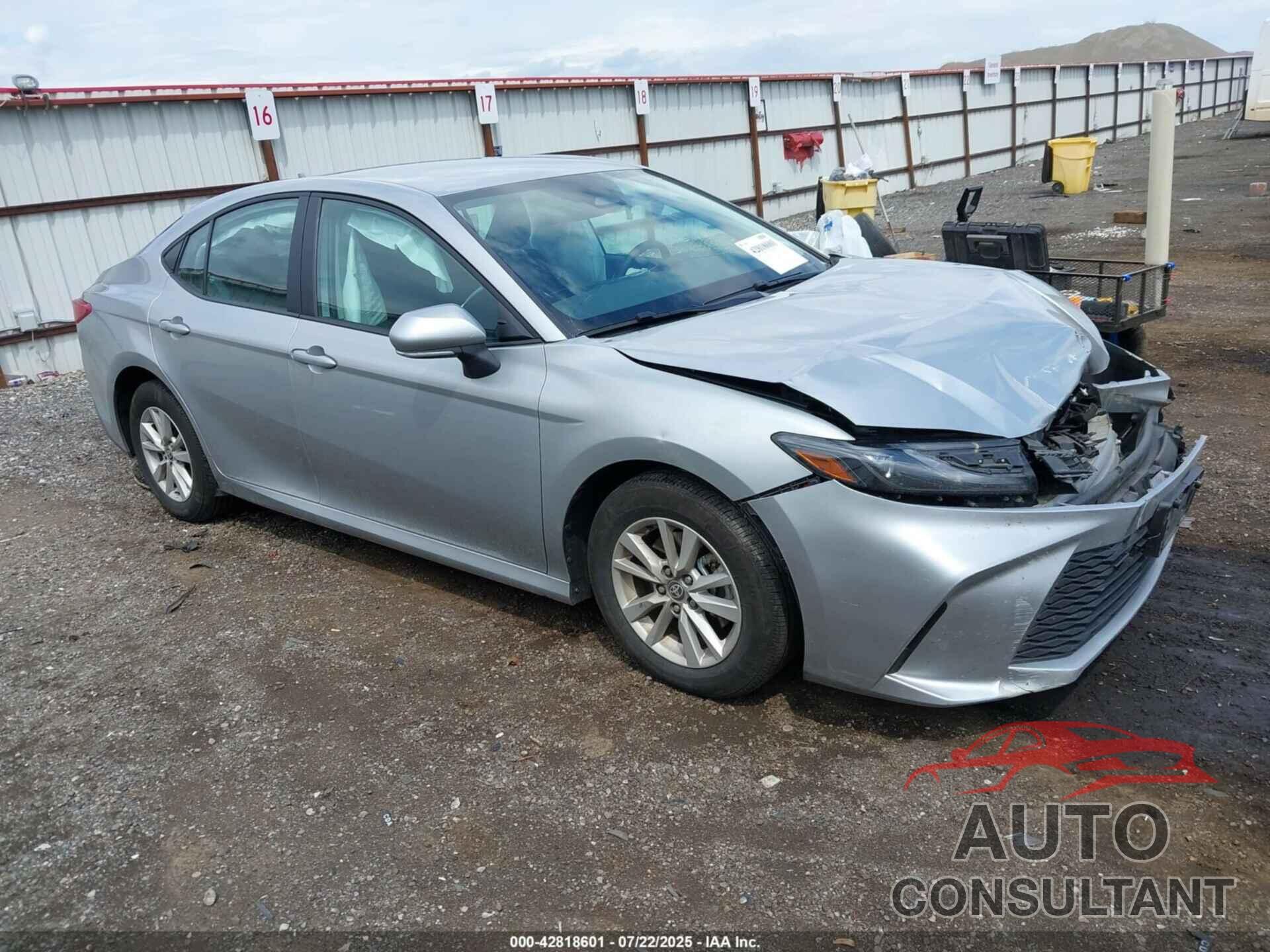 TOYOTA CAMRY 2025 - 4T1DAACK0SU526931