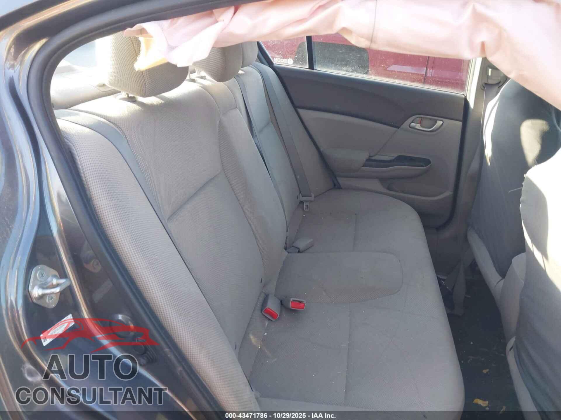 HONDA CIVIC 2012 - 2HGFB2F59CH586444