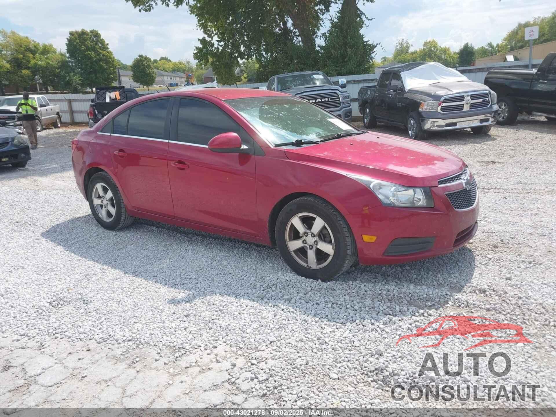 CHEVROLET CRUZE 2012 - 1G1PF5SC7C7302424