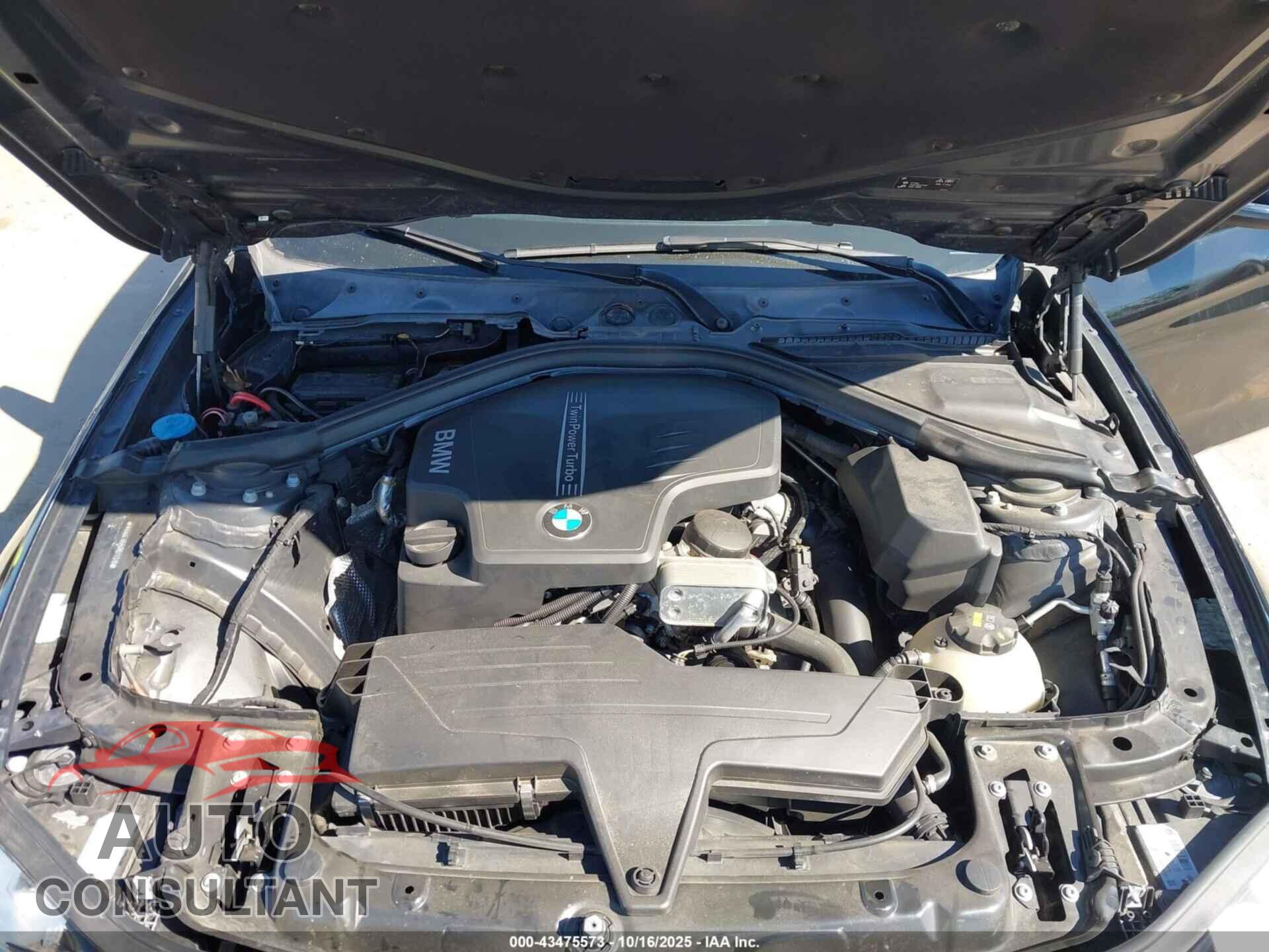 BMW 320I 2016 - WBA8E1G55GNU11318