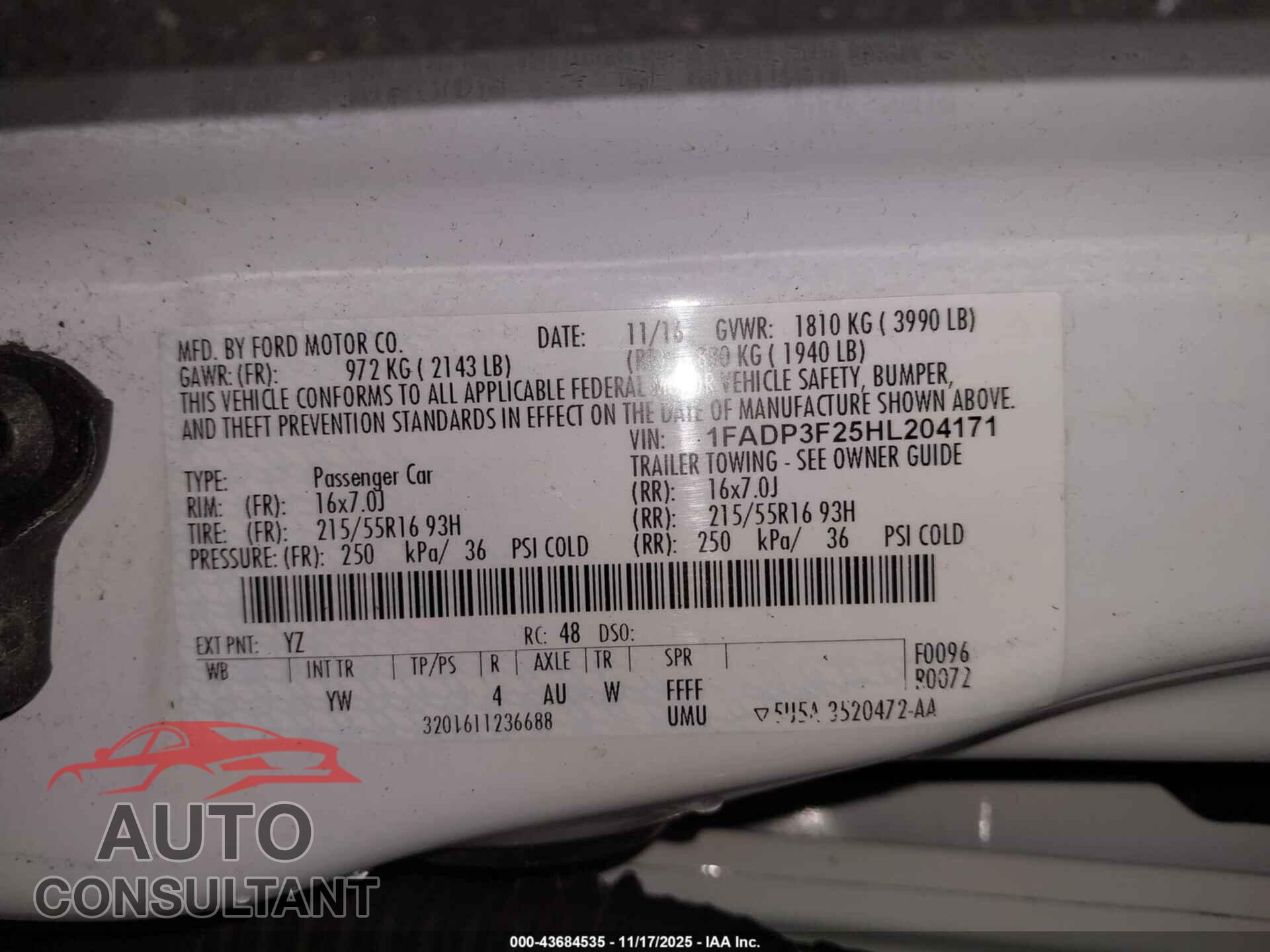 FORD FOCUS 2017 - 1FADP3F25HL204171