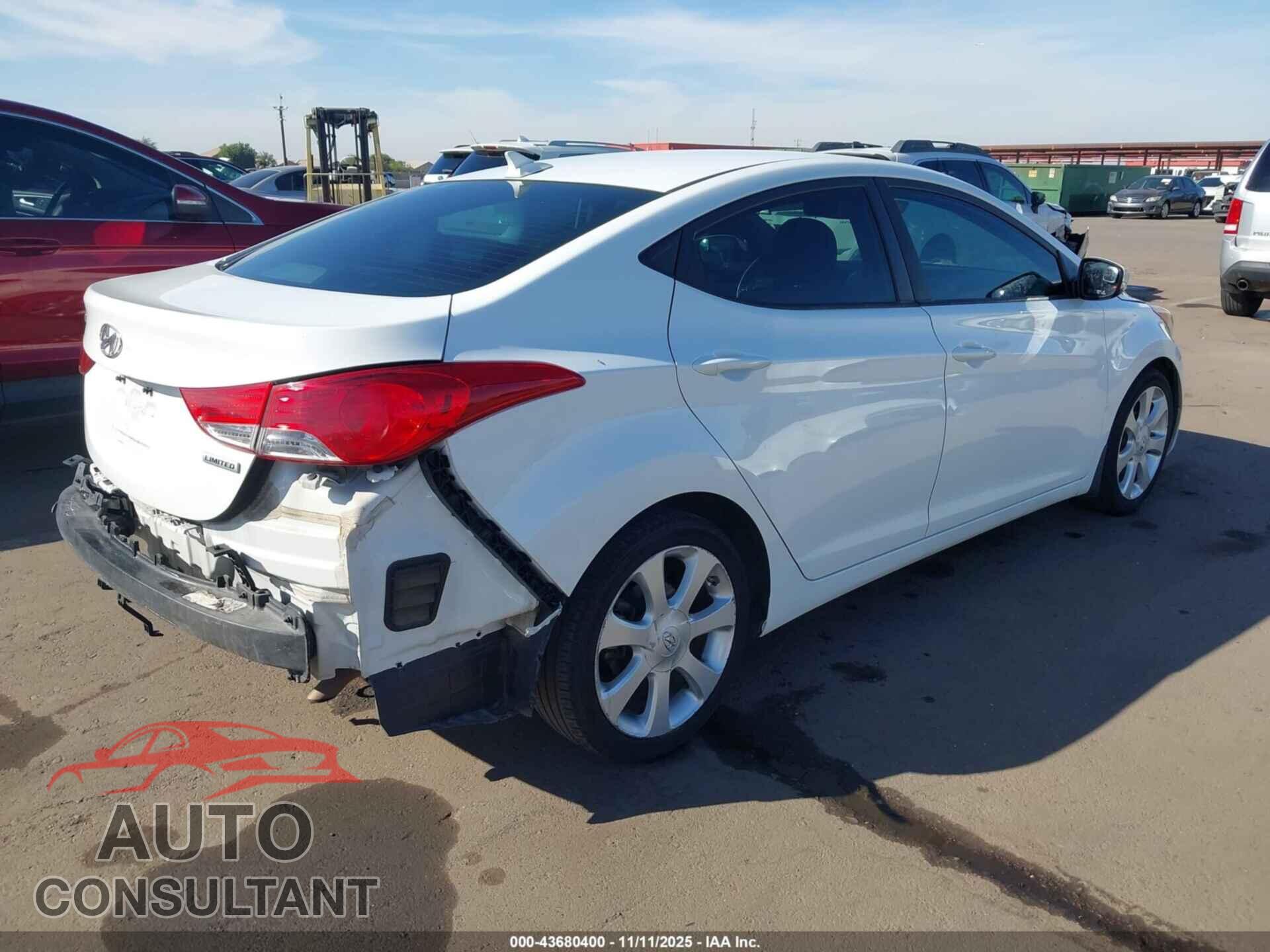 HYUNDAI ELANTRA 2013 - 5NPDH4AE8DH436082