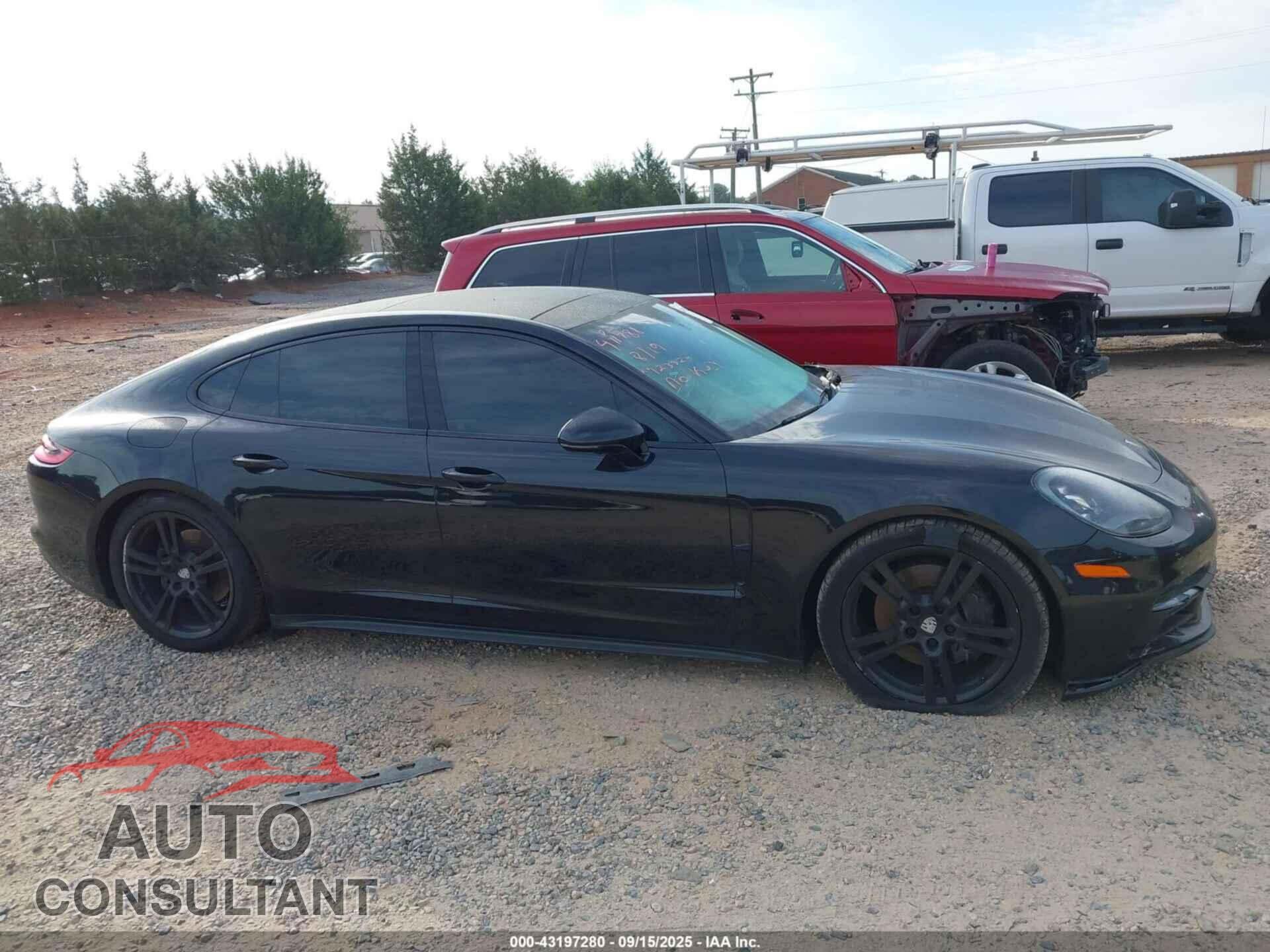 PORSCHE PANAMERA 2017 - WP0AB2A73HL123324