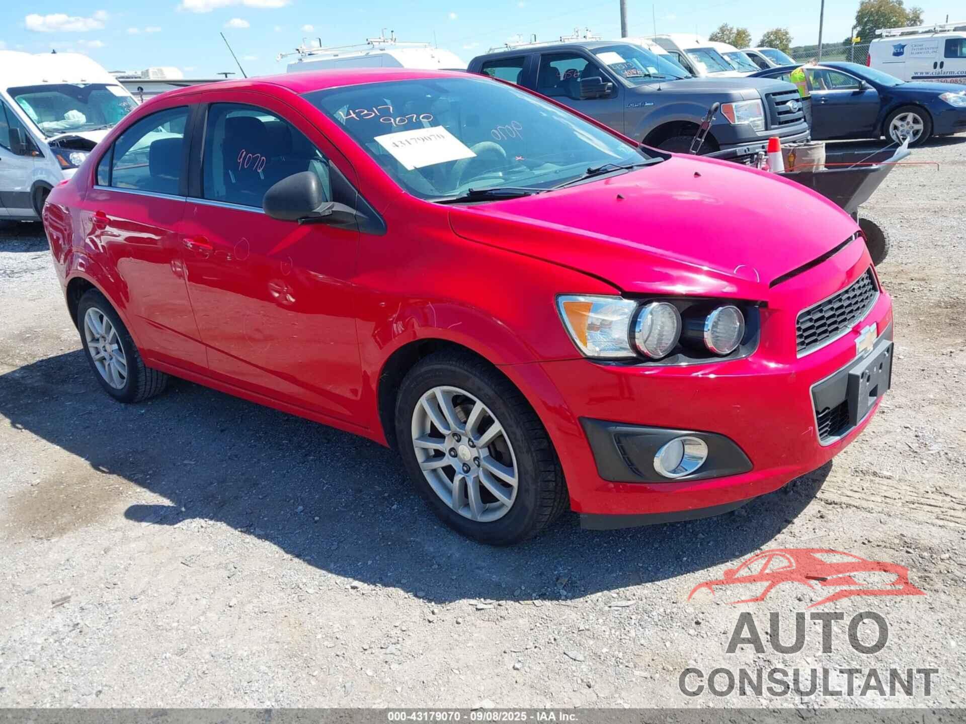 CHEVROLET SONIC 2015 - 1G1JC5SH3F4179740