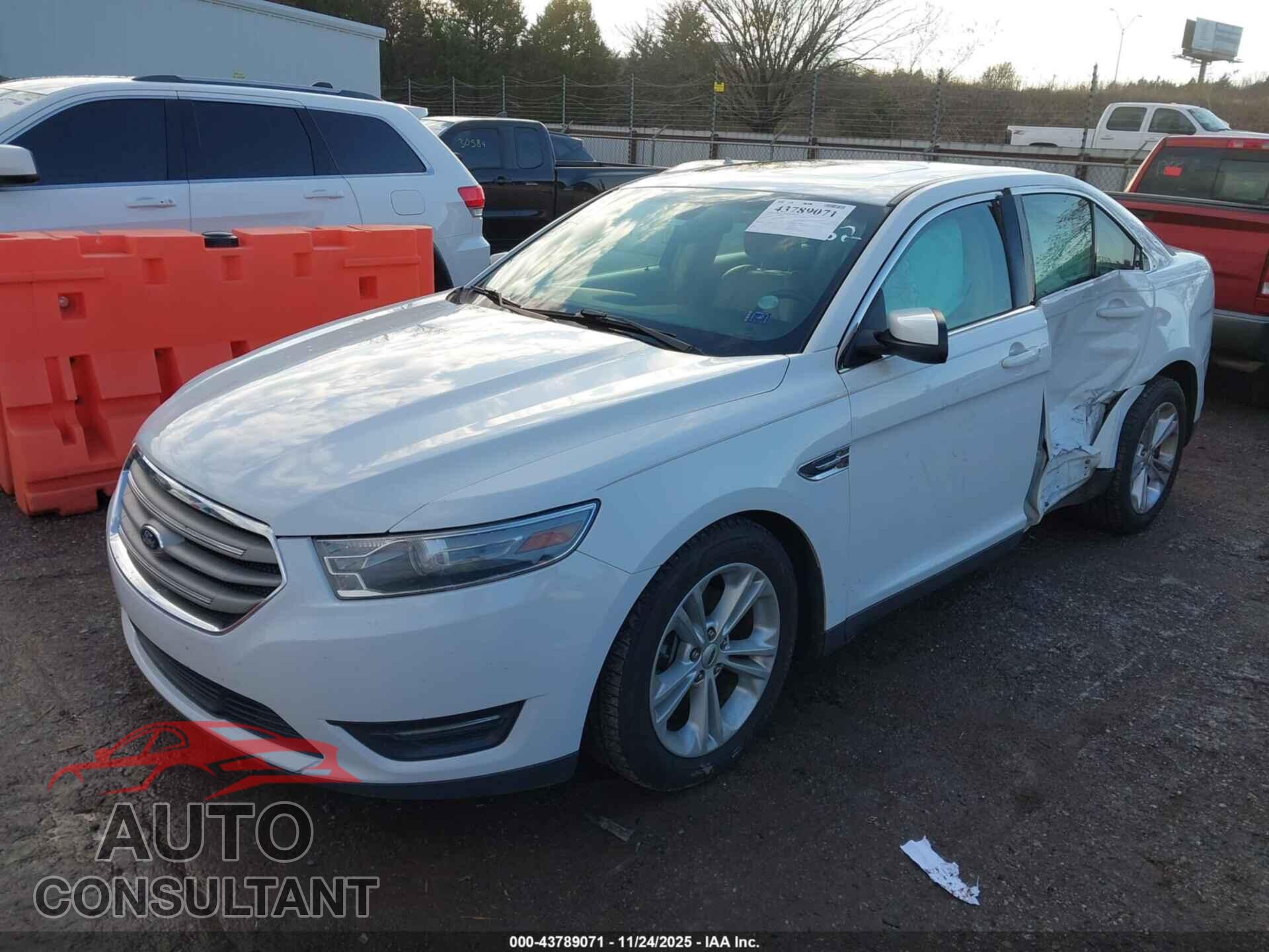 FORD TAURUS 2013 - 1FAHP2E9XDG190782
