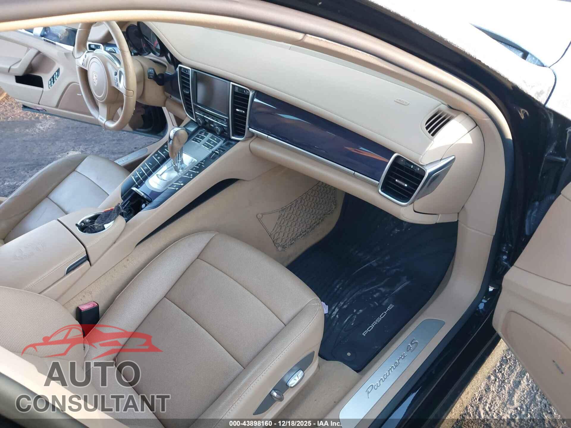 PORSCHE PANAMERA 2011 - WP0AB2A73BL061706