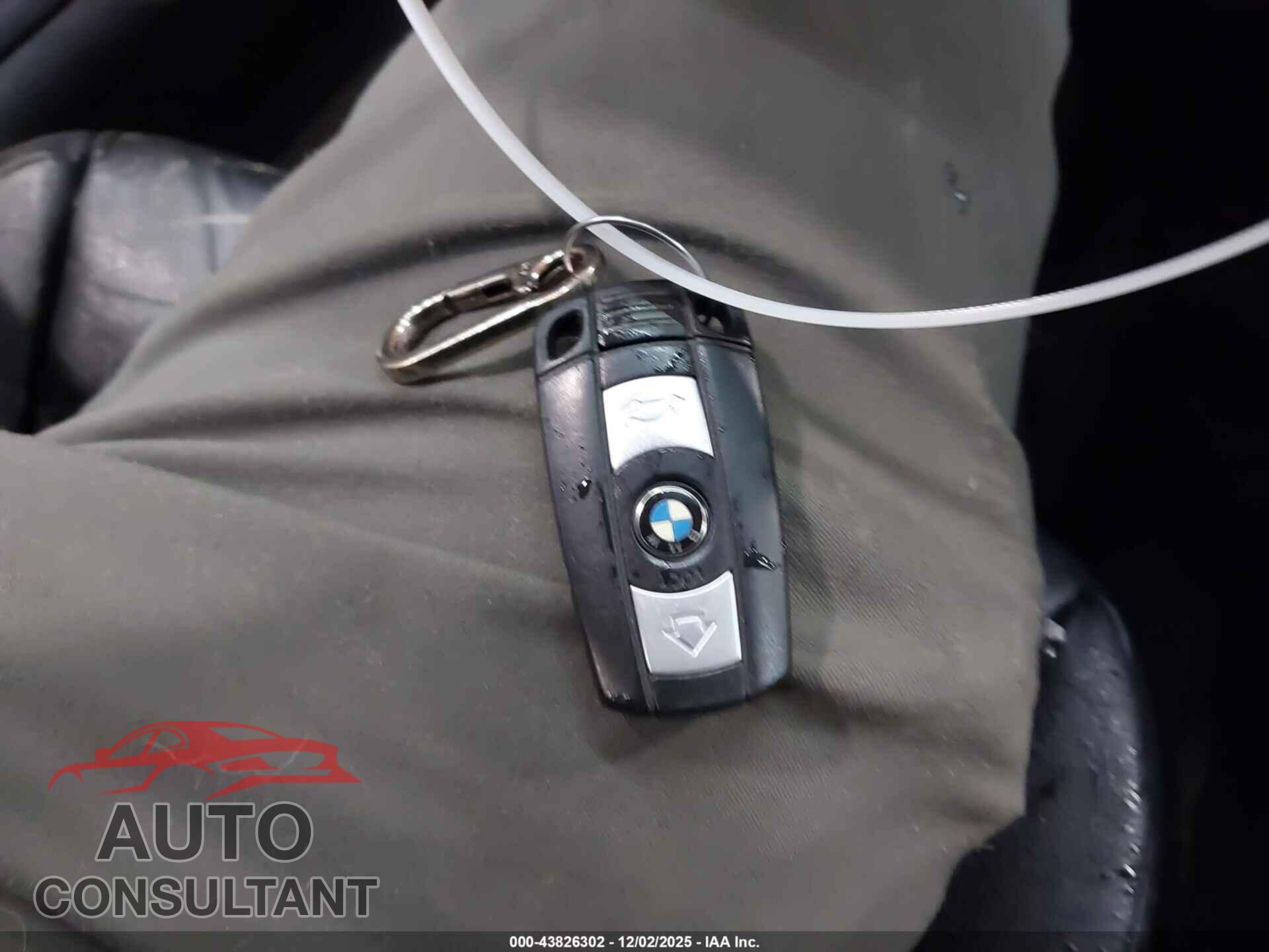 BMW 328I 2012 - WBAKF5C58CE517885