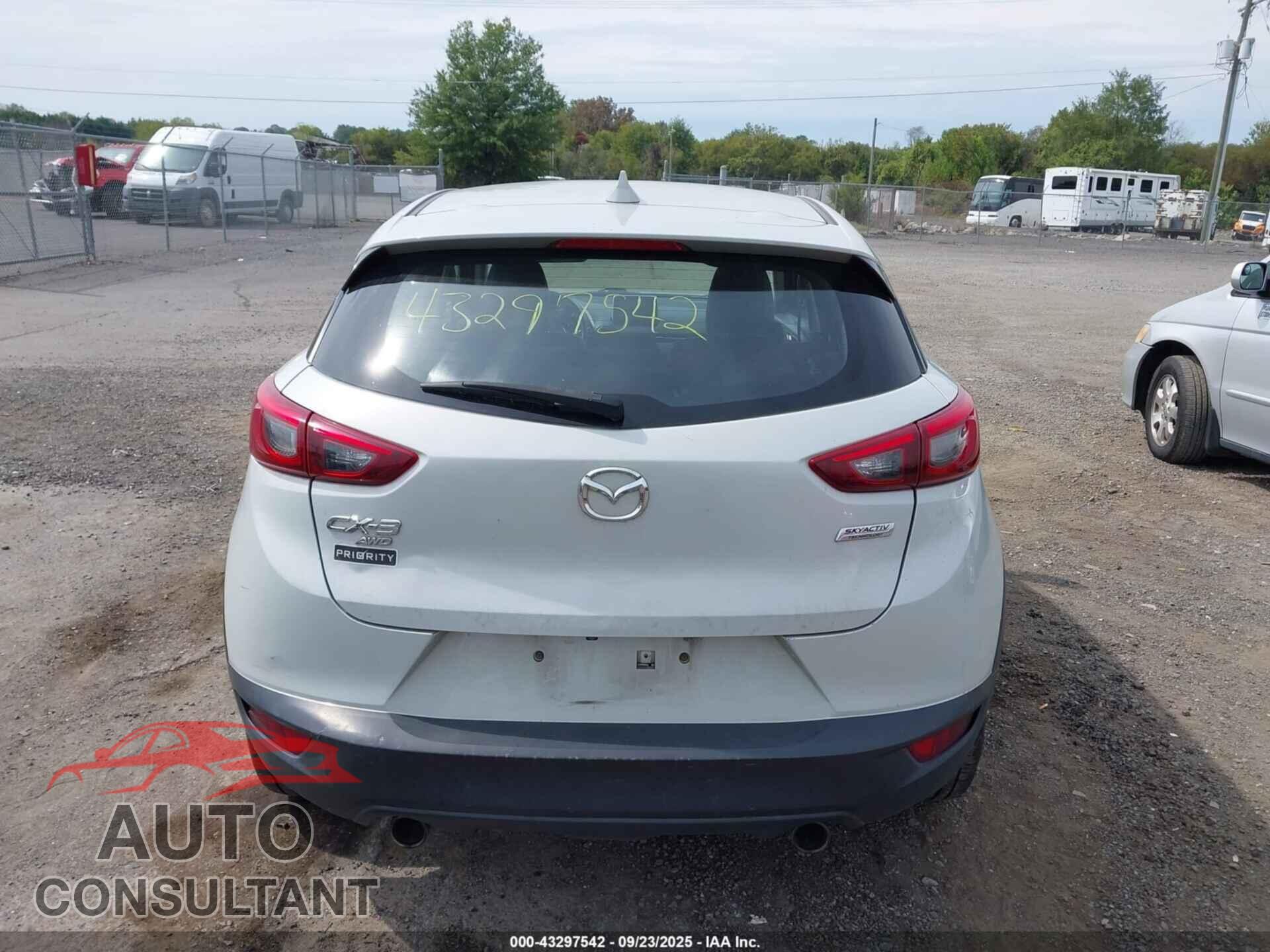 MAZDA CX-3 2016 - JM1DKFC74G0130817