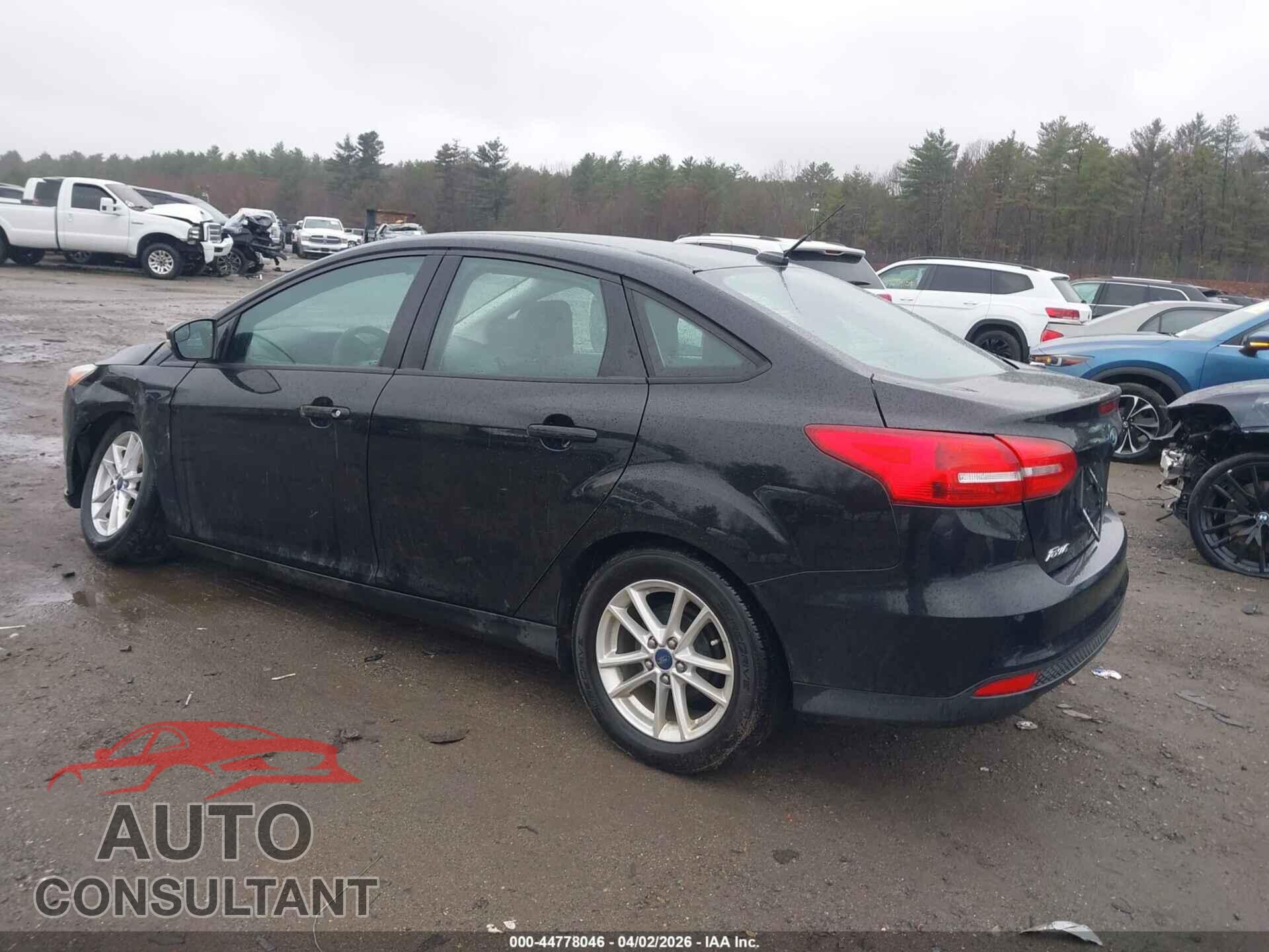 FORD FOCUS 2016 - 1FADP3F29GL256403