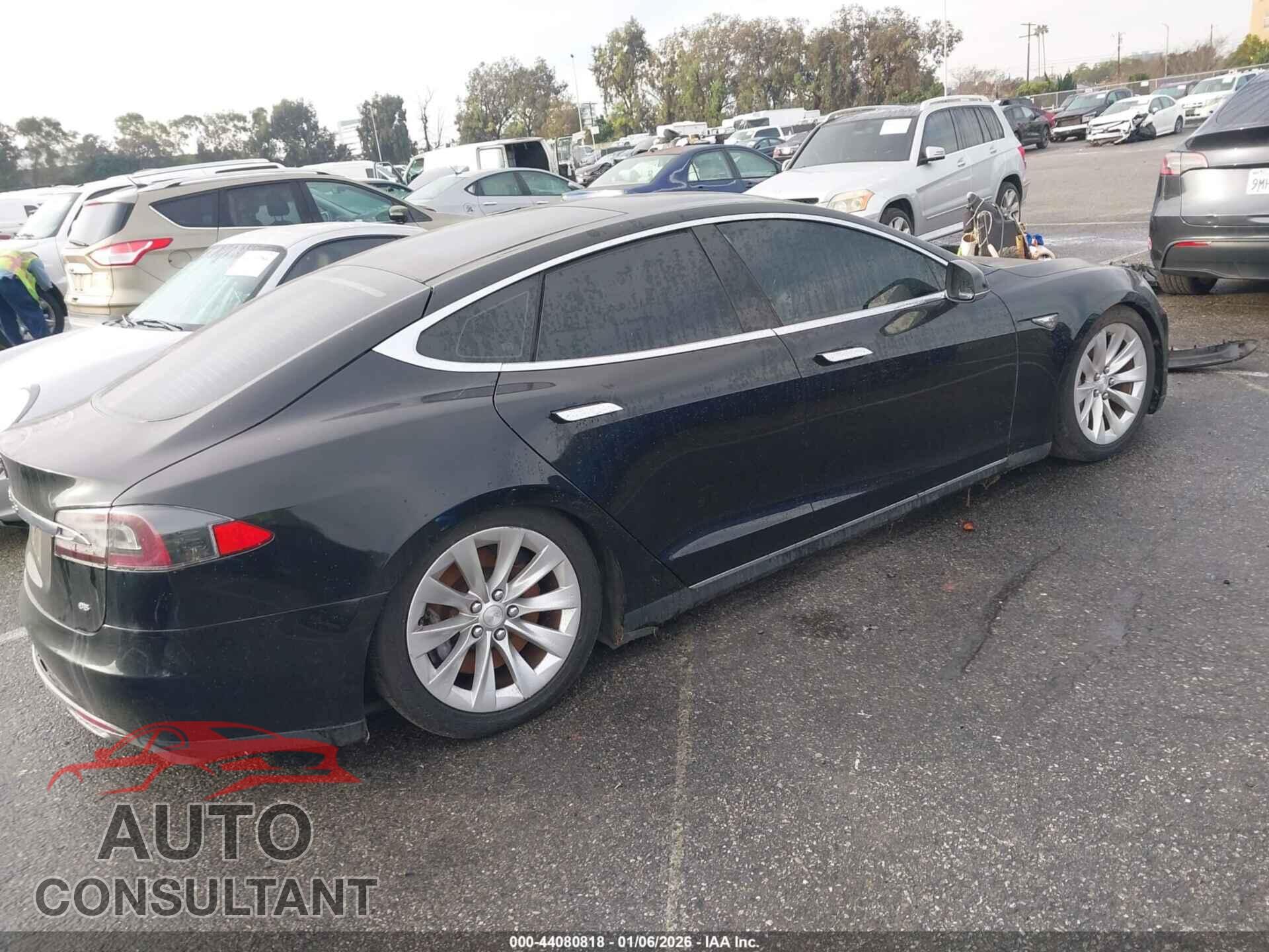 TESLA MODEL S 2013 - 5YJSA1DN7DFP05788
