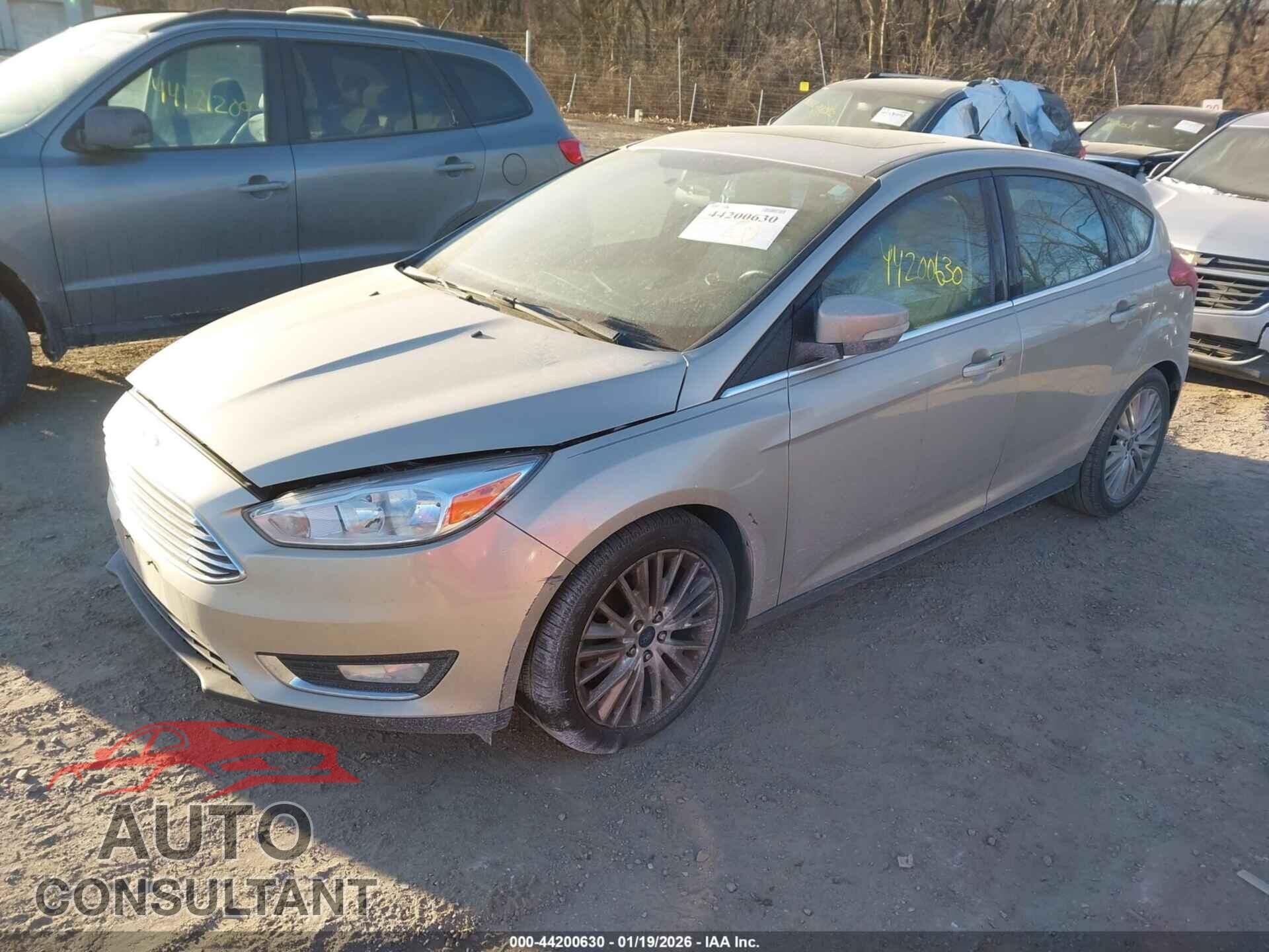 FORD FOCUS 2017 - 1FADP3N22HL252244