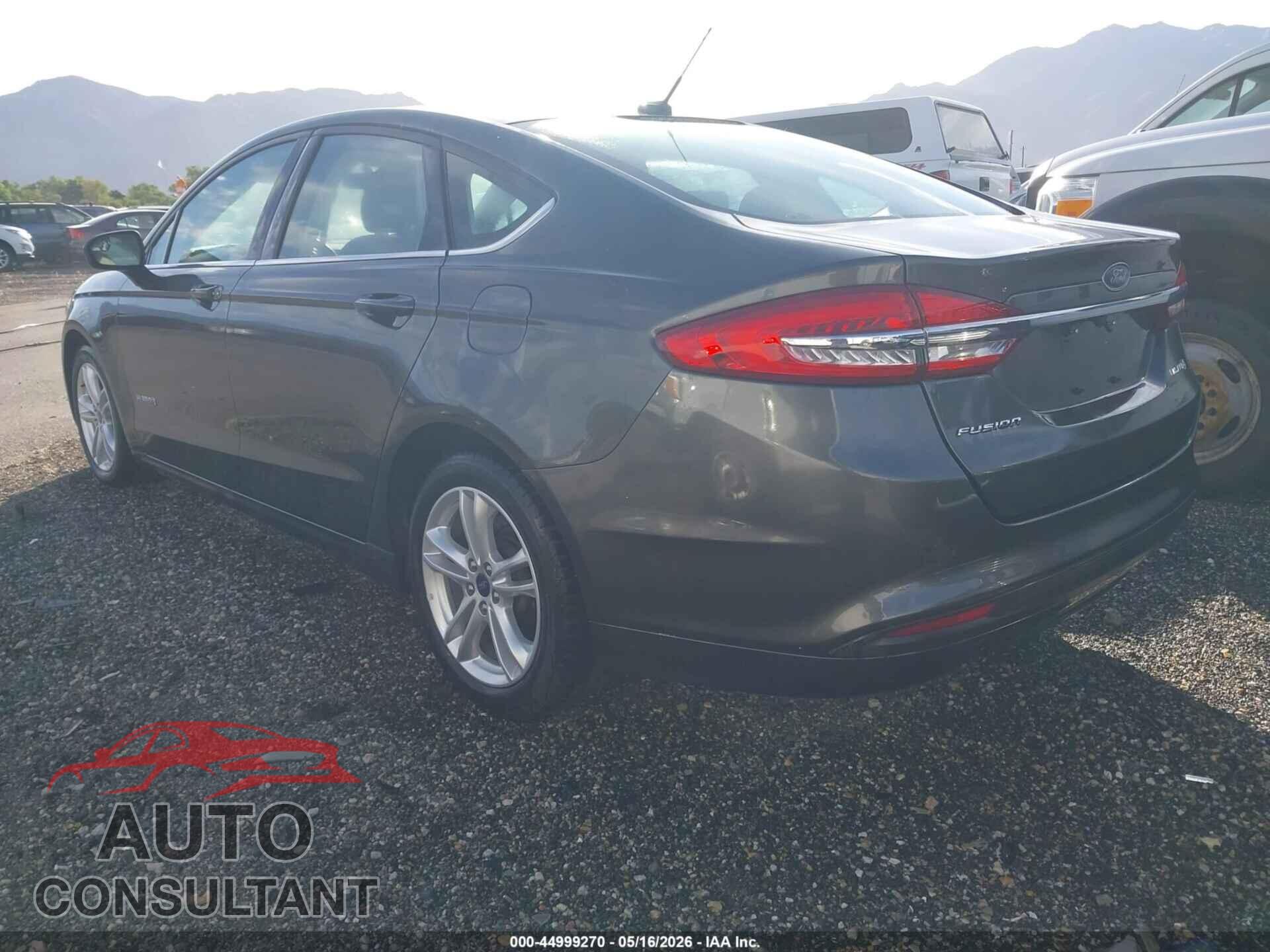 FORD FUSION HYBRID 2018 - 3FA6P0UUXJR271352