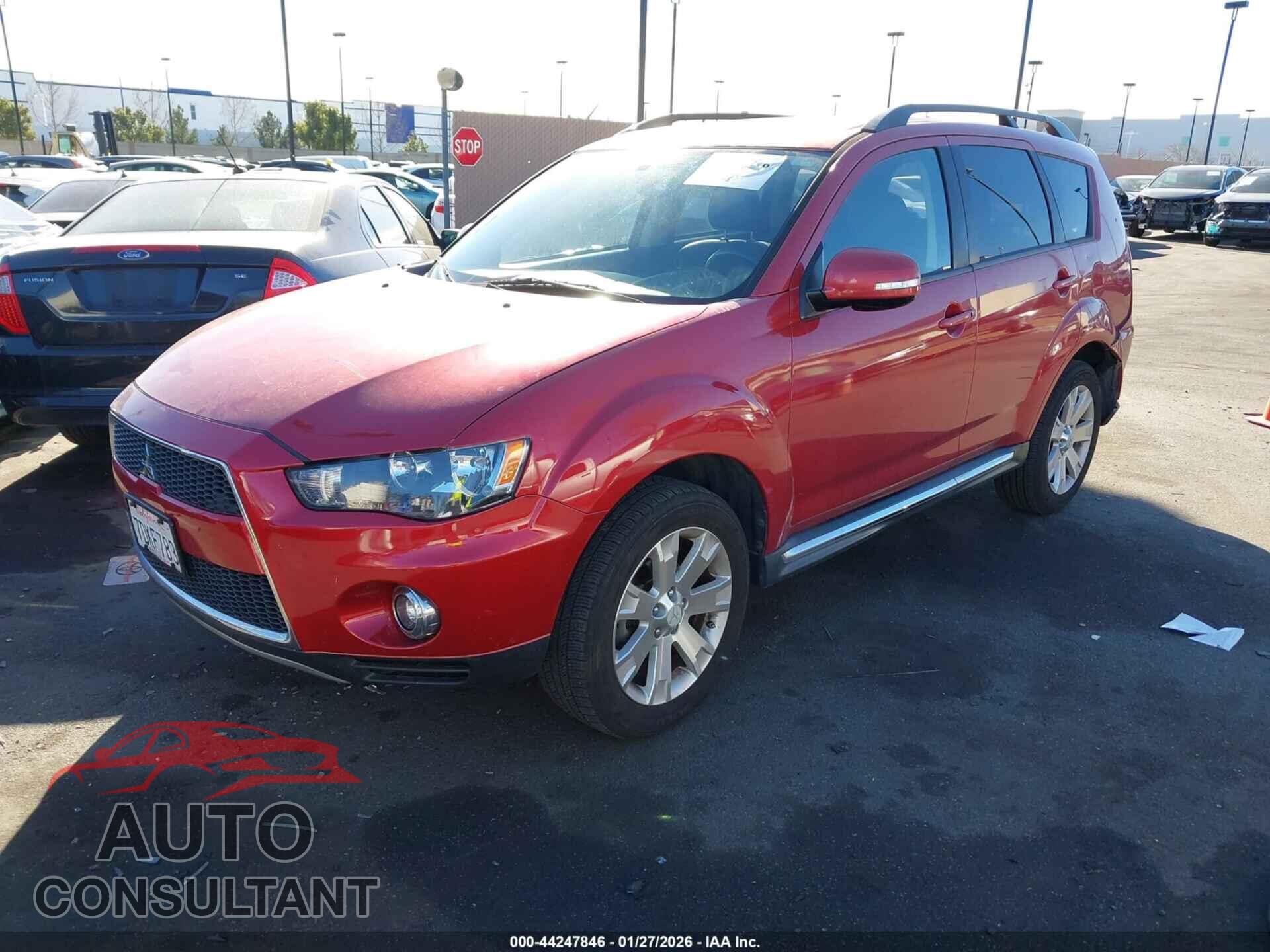 MITSUBISHI OUTLANDER 2013 - JA4AS3AW8DU007970