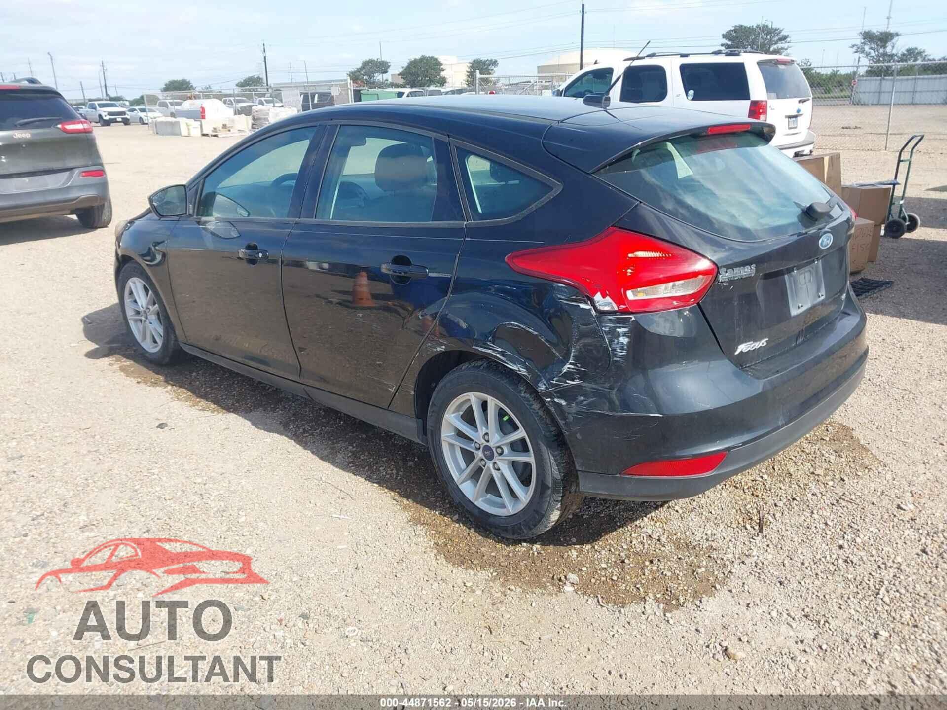 FORD FOCUS 2018 - 1FADP3K27JL236101