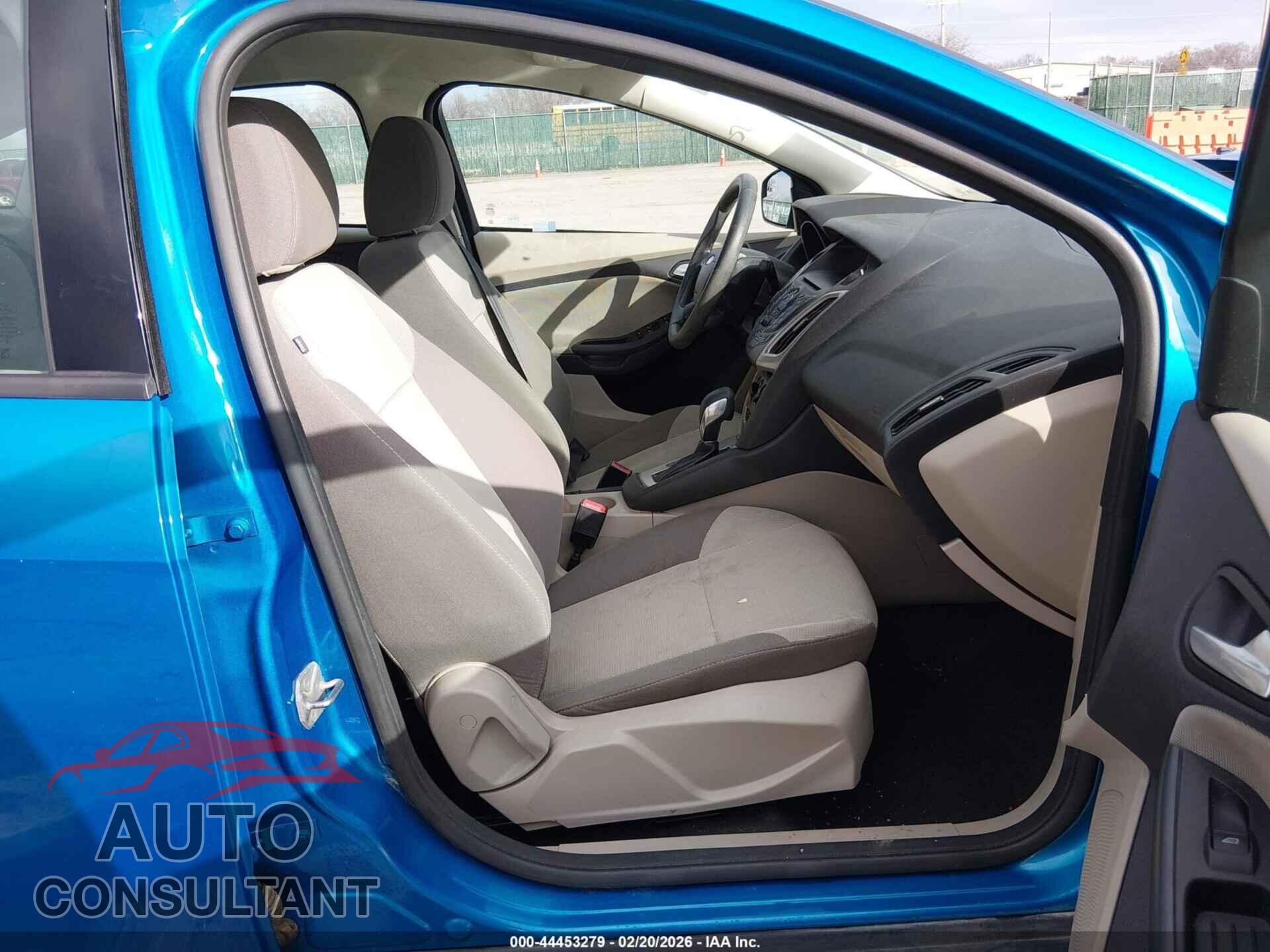 FORD FOCUS 2014 - 1FADP3F28EL196658