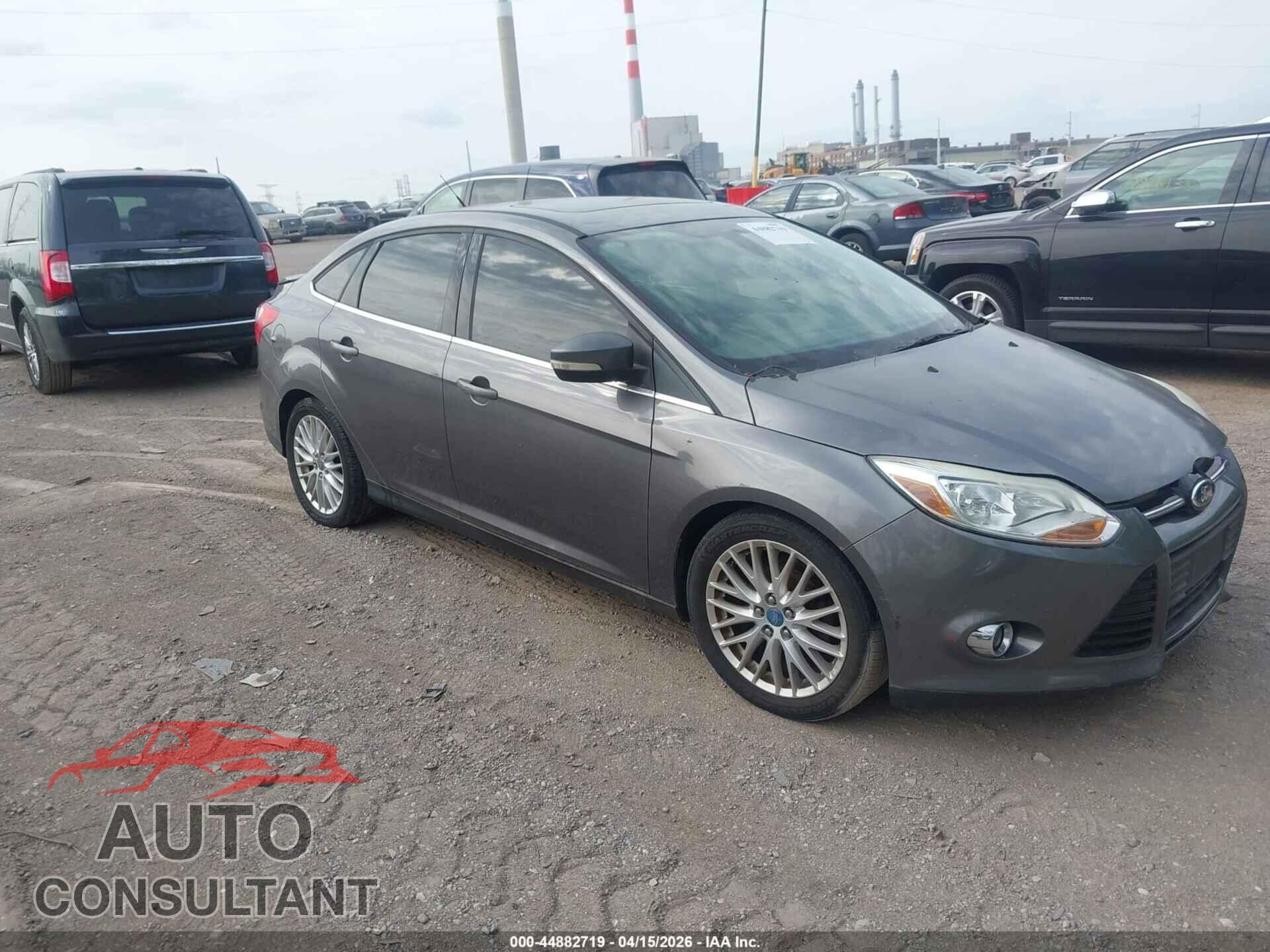 FORD FOCUS 2012 - 1FAHP3H21CL334004