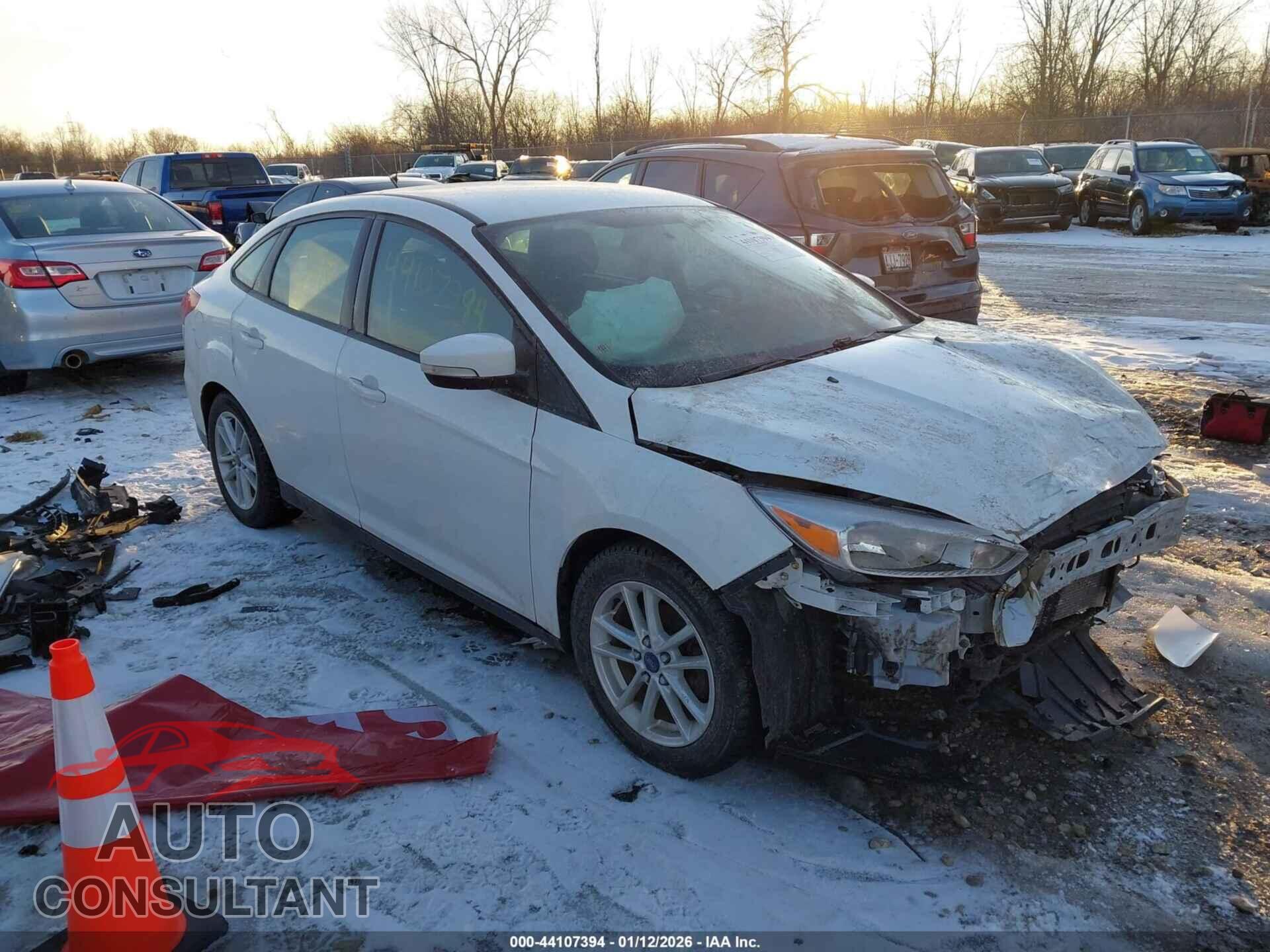 FORD FOCUS 2017 - 1FADP3F29HL276295
