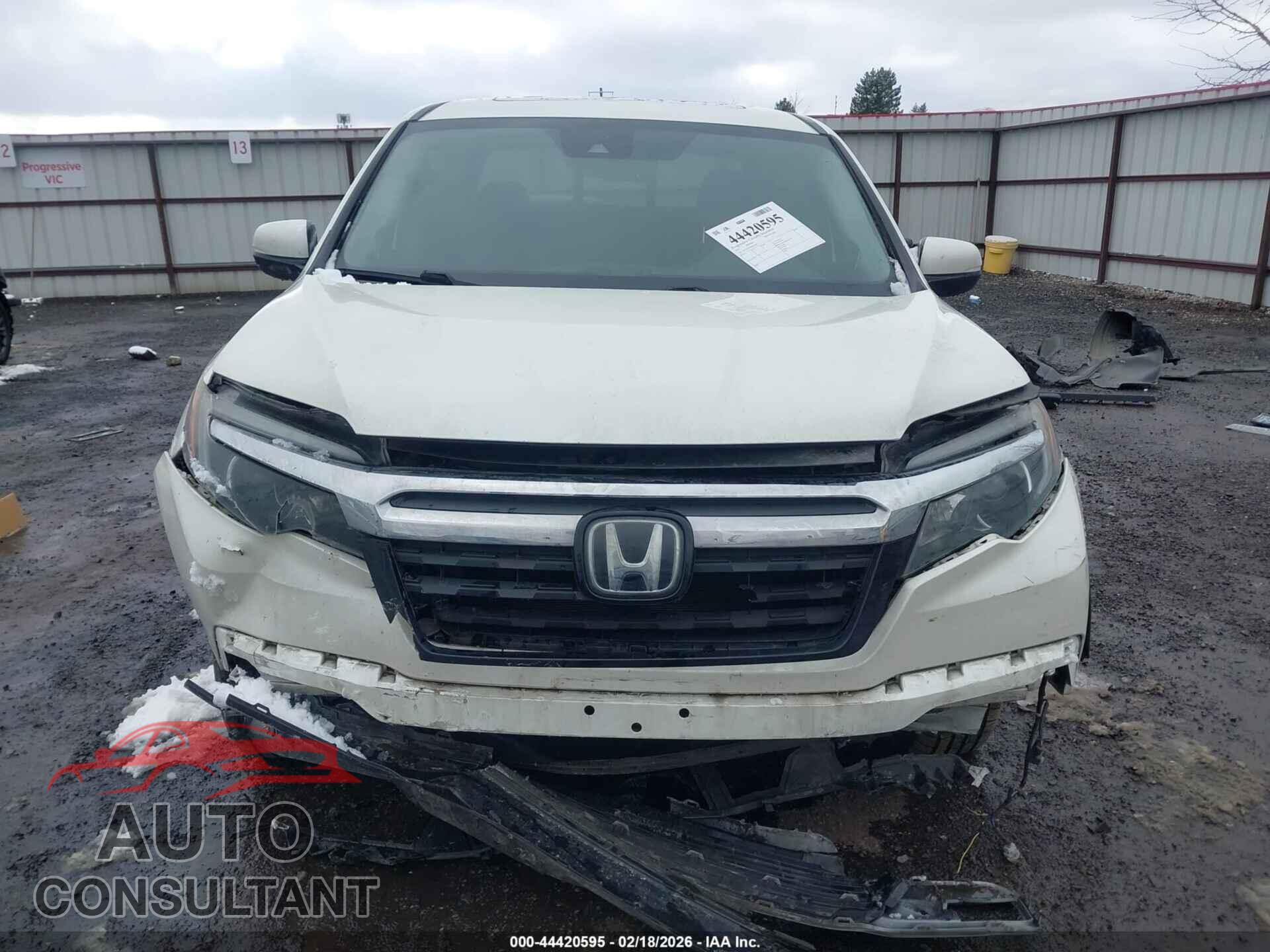 HONDA RIDGELINE 2017 - 5FPYK3F7XHB026385